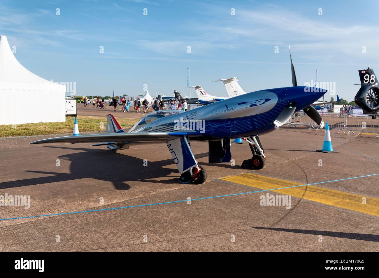 RAF Fairford, Gloucestershire, Vereinigtes Königreich - Juli 16 2022: Rolls-Royce ACCEL (Accelerating the Electrification of Flight) Demonstrationsgerät für Elektroflugzeuge Stockfoto