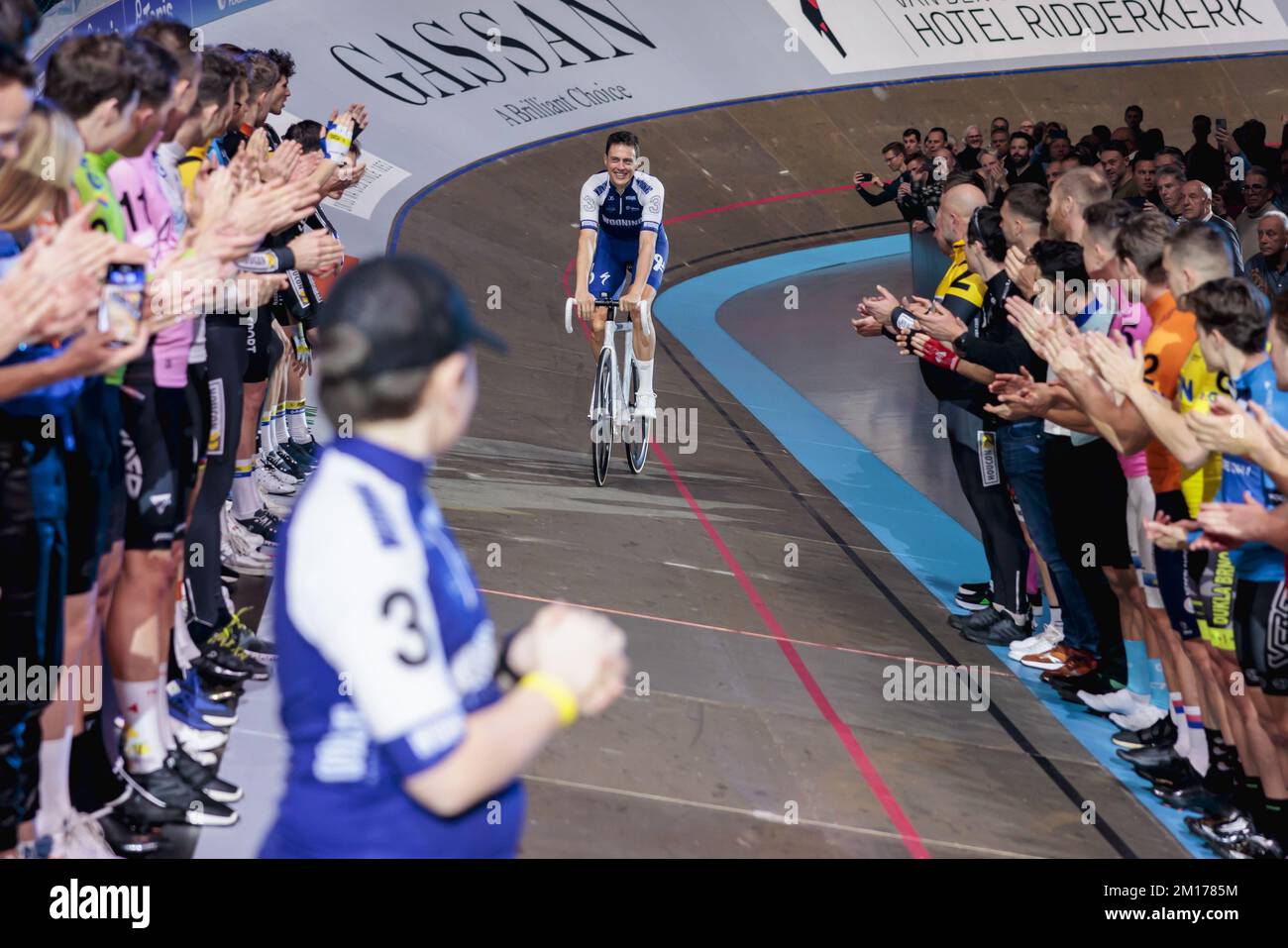 ROTTERDAM - Niki Terpstra steht während der Rotterdamer sechs Tage im Rampenlicht. Der Gewinner der Tour durch Flandern und Paris-Roubaix unter anderem sagt Auf Wiedersehen als professioneller Radfahrer im Alter von 38 Jahren. ANP MARCEL KRIJGSMAN niederlande Out - belgien Out Credit: ANP/Alamy Live News Stockfoto