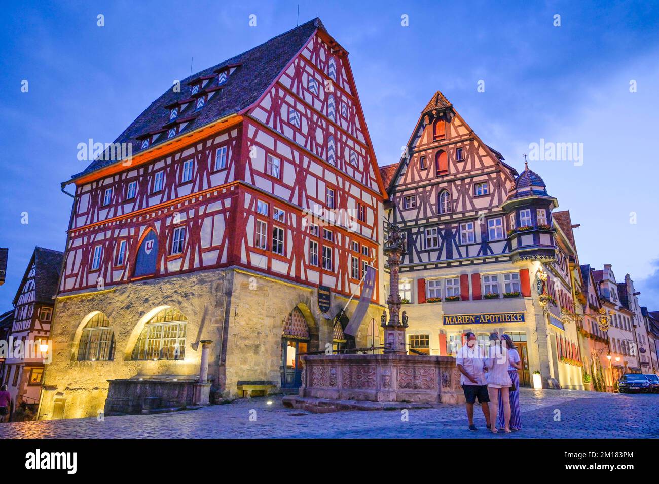 Fleischhaus, Marien-Apotheke, Marktplatz, Rothenburg ob der Tauber, Bayern, Deutschland, Europa Stockfoto