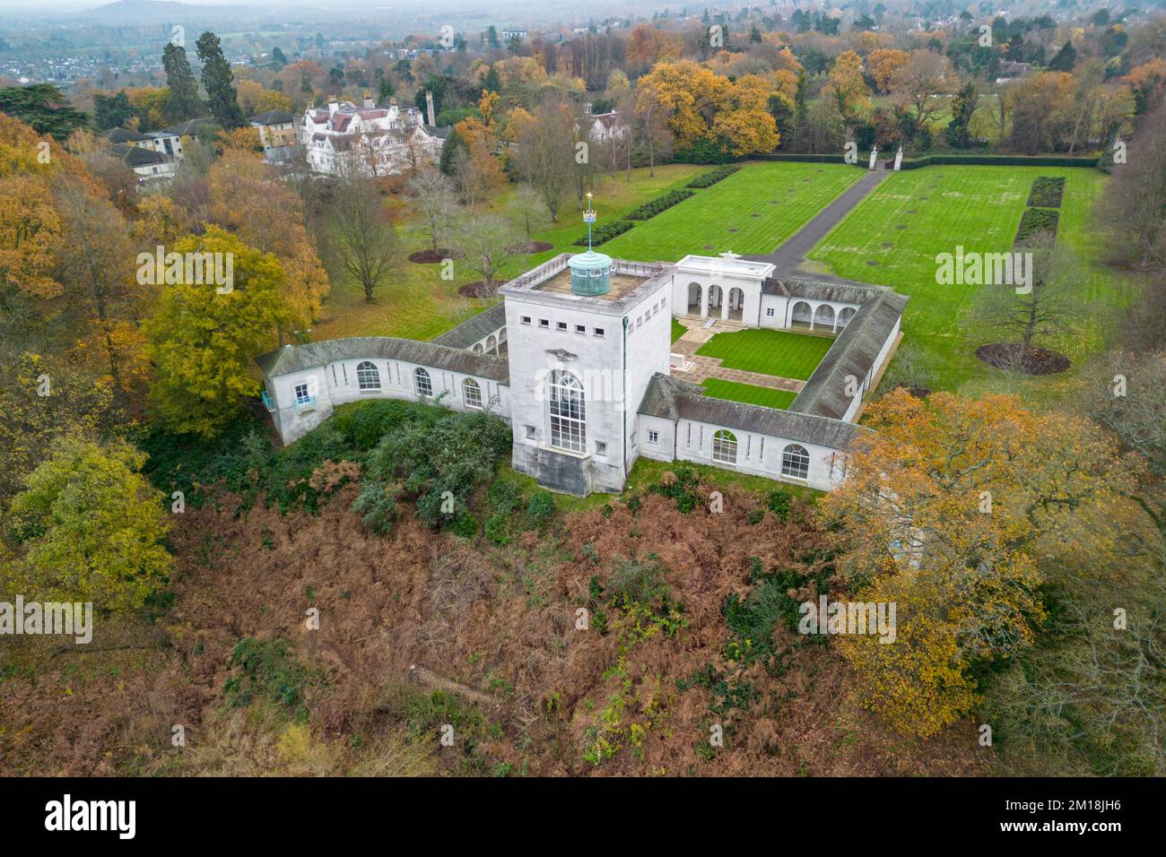 Luftaufnahme des Air Forces Memorial in Runnymede, Surrey, Großbritannien. Stockfoto