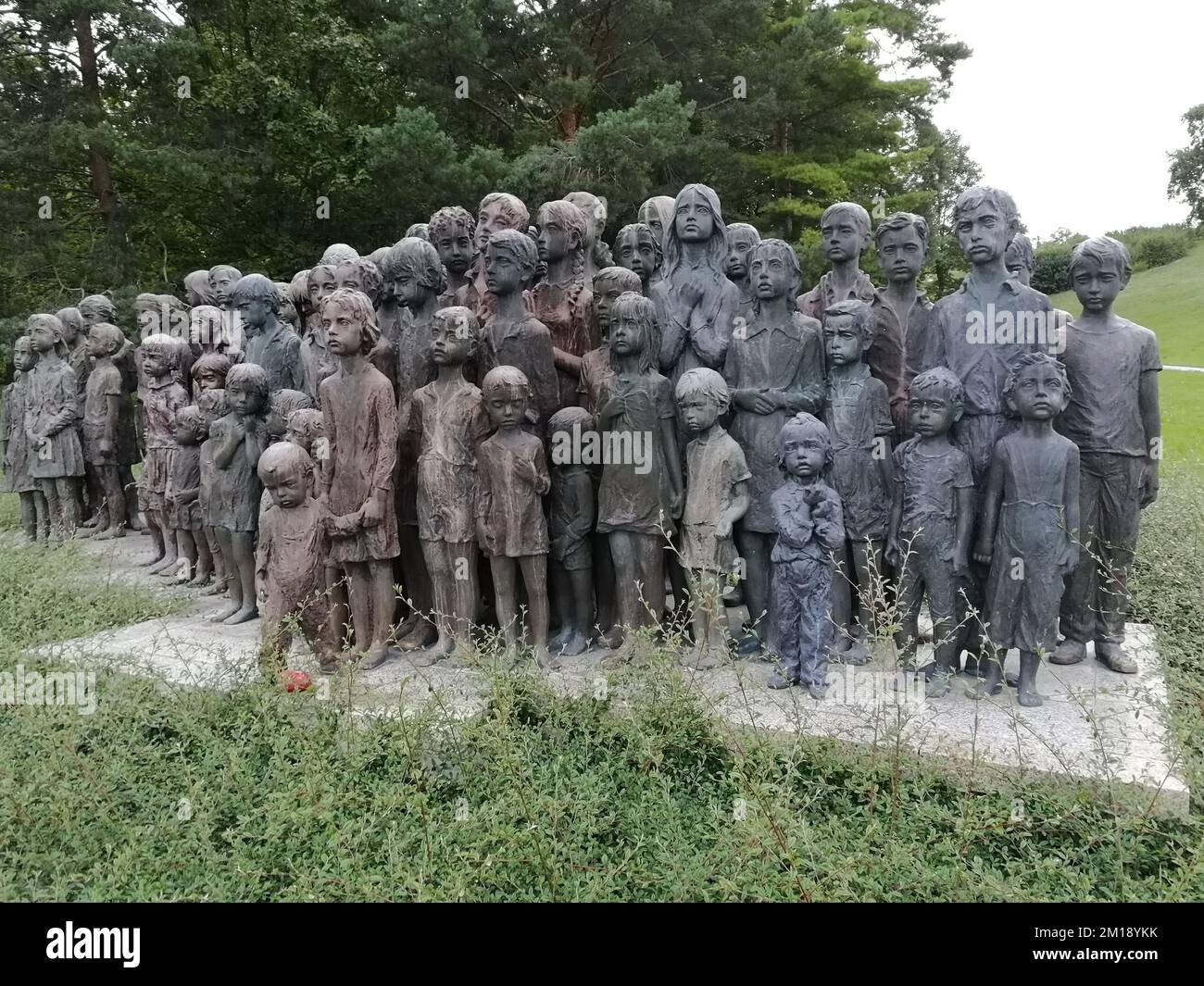 Das Lidice-Mahnmal für die Kinder, die Opfer des Massenschlachtens des Dorfes durch Nazideutschland im Zweiten Weltkrieg waren Stockfoto