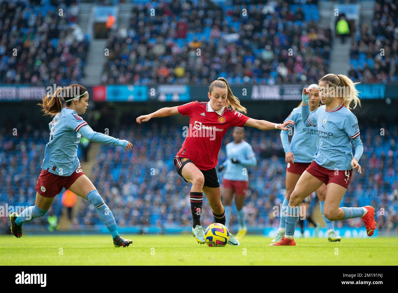 Ella Toone #7 von Manchester United im Besitz während des FA Women's Super League-Spiels Manchester City Women vs Manchester United Women im Etihad Stadium, Manchester, Großbritannien, 11.. Dezember 2022 (Foto von Phil Bryan/News Images) Stockfoto