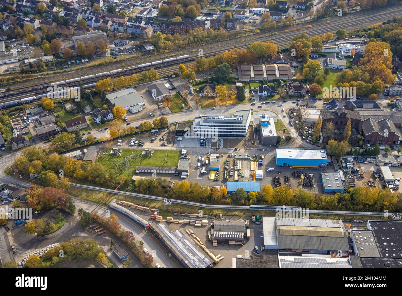 Luftaufnahme, Neubau des Verwaltungsgebäudes ELE Verteilnetz GmbH in Gladbeck, Ruhrgebiet, Nordrhein-Westfalen, Deutschland, Energie Stockfoto