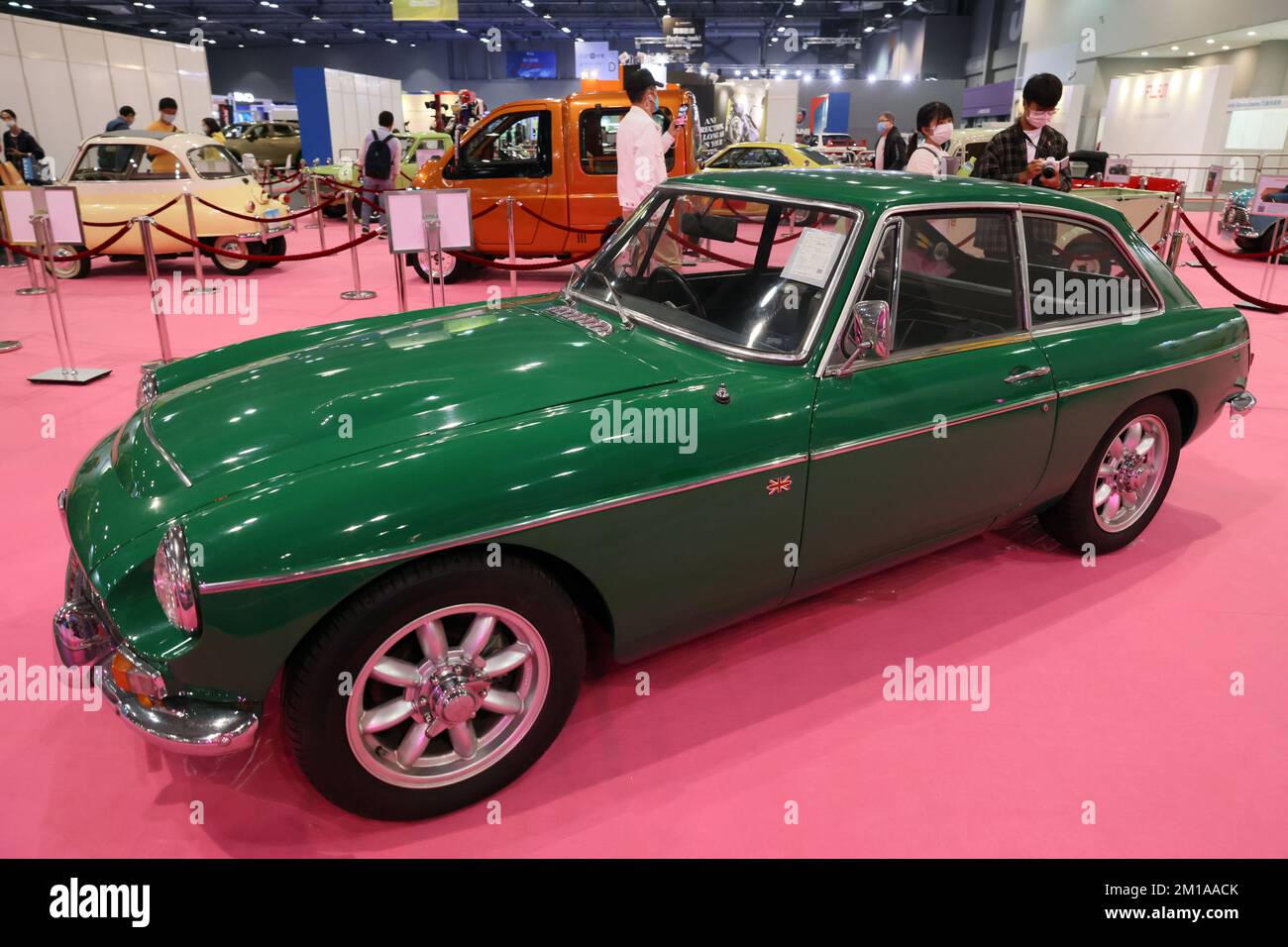 1968 Uhr MGC GT Show am 1. Tag des International MotorXpo HK auf der AsiaWorld-Expo. 08DEC22. SCMP/Dickson Lee Stockfoto