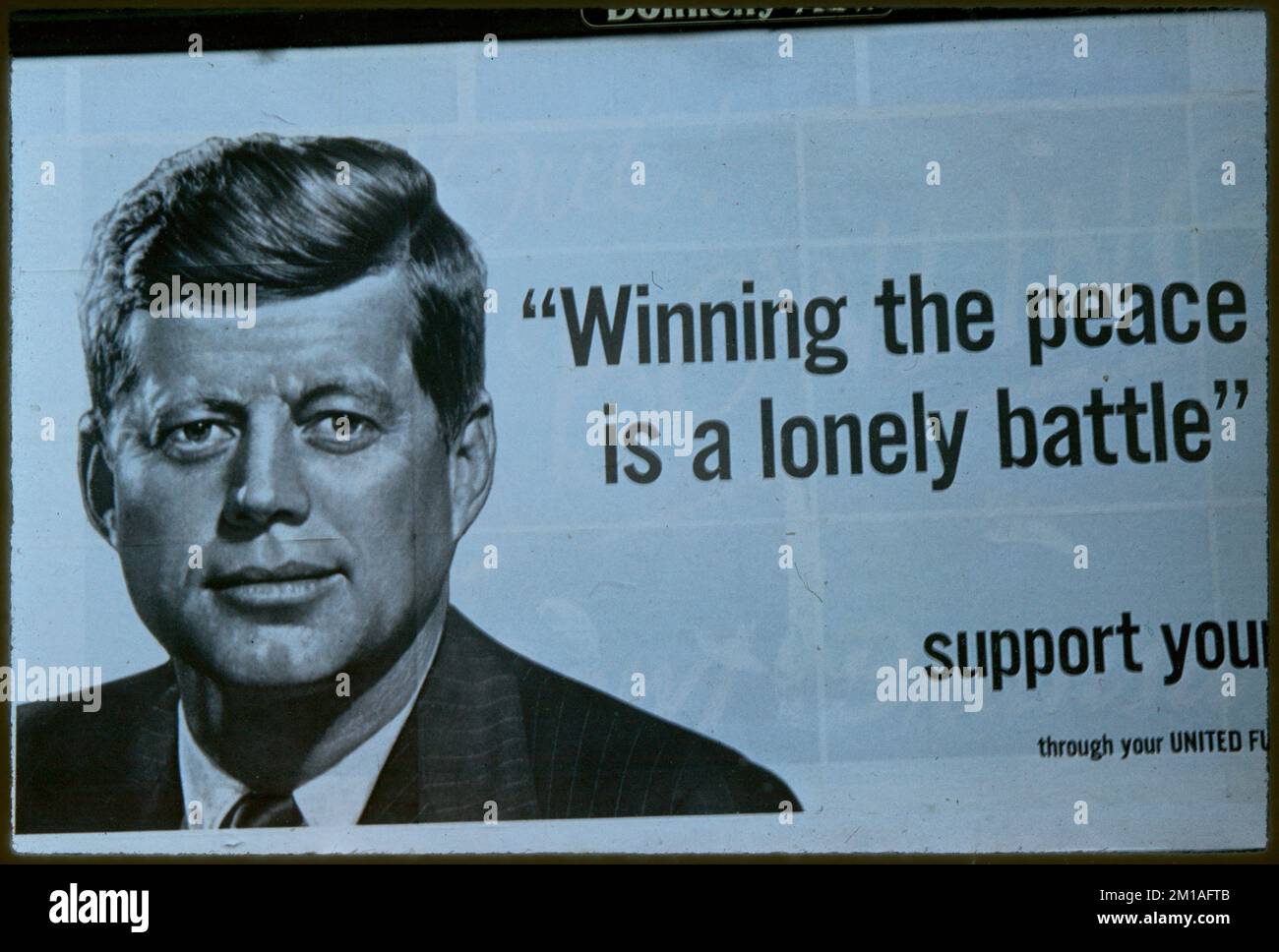 USO-Poster mit John F. Kennedy, Boston , politischen Postern, Präsidenten, United Service Organizations U.S., Kennedy, John F. John Fitzgerald, 1917-1963. Edmund L. Mitchell Kollektion Stockfoto