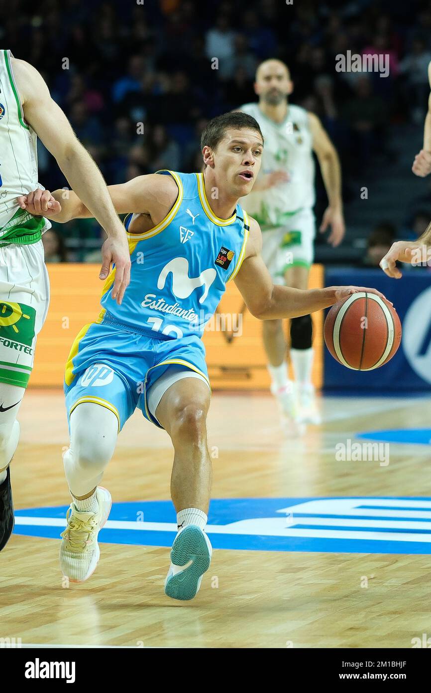 Spieler Hansel Atencia von Movistar Estudiantes in Aktion während der Spanischen Liga, Liga LEB Oro, Basketballspiel zwischen Movistar Estudiantes und TAU Castello im Wizink Center Pavillon. Endpunktzahl; Movistar Estudiantes 77-52 TAU Castello (Foto: Atilano Garcia / SOPA Images/Sipa USA) Stockfoto