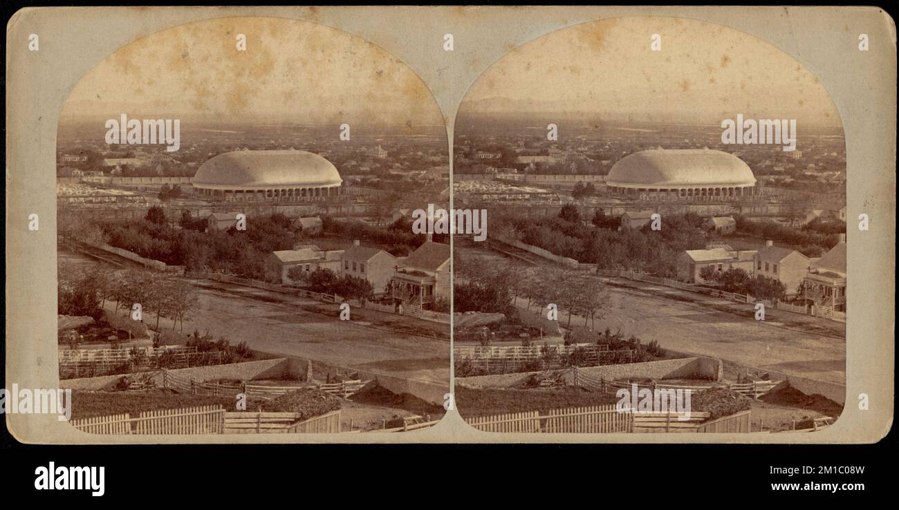 Westseite von Salt Lake City, von Arsenal Hill, mit Blick auf Südwesten, Oquirrh, oder West Mountains in der Ferne, Städte und Städte, religiöse Einrichtungen Stockfoto