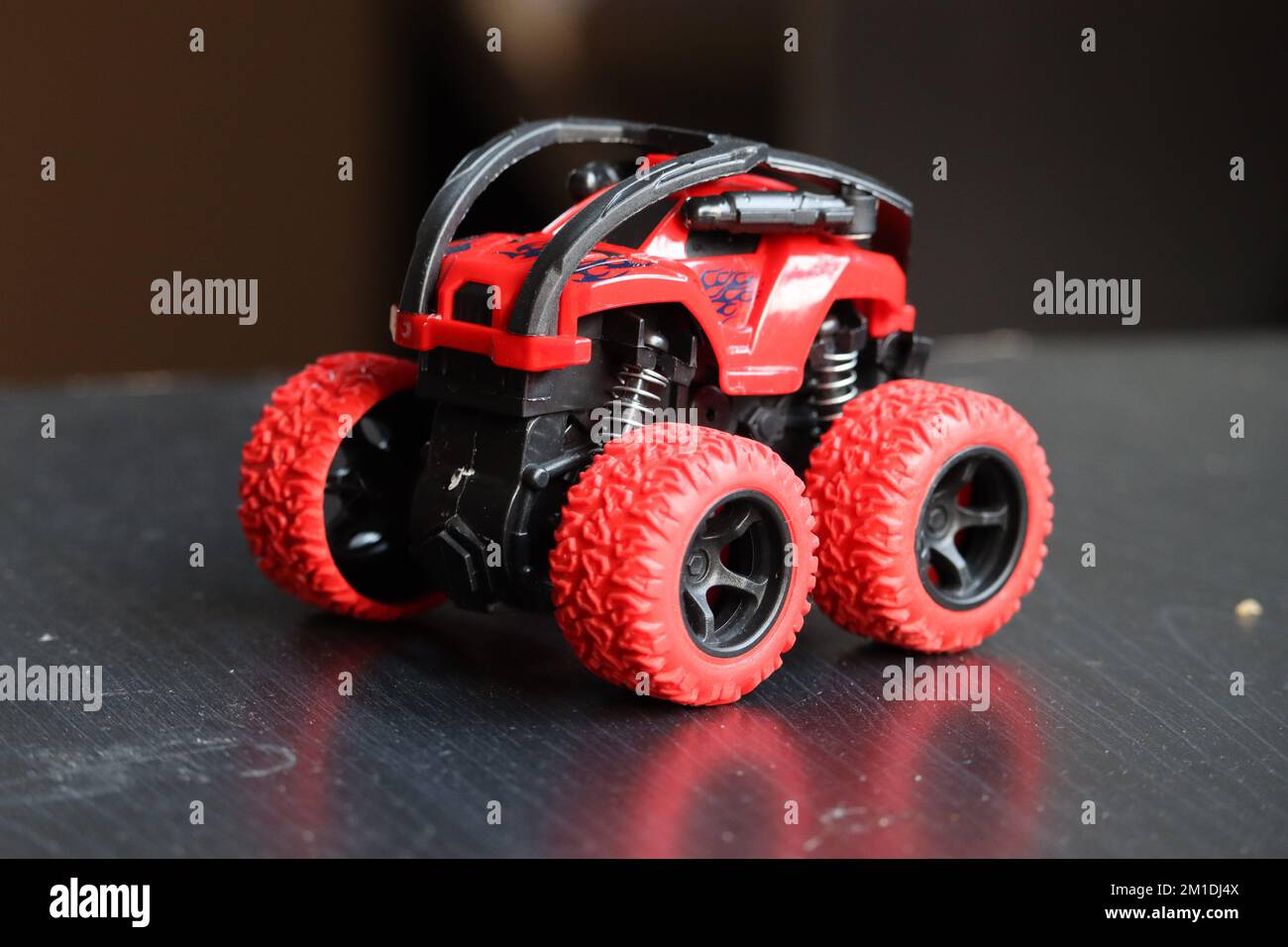 Kinderspielzeug 4wheel für Jungen Stockfoto