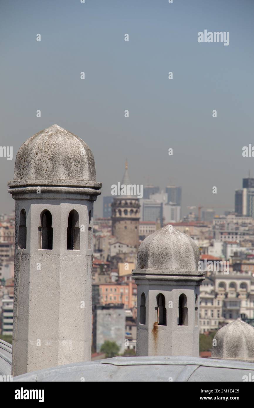 Schönes Beispiel der osmanischen Türkisch tower Architektur Meisterwerke Stockfoto