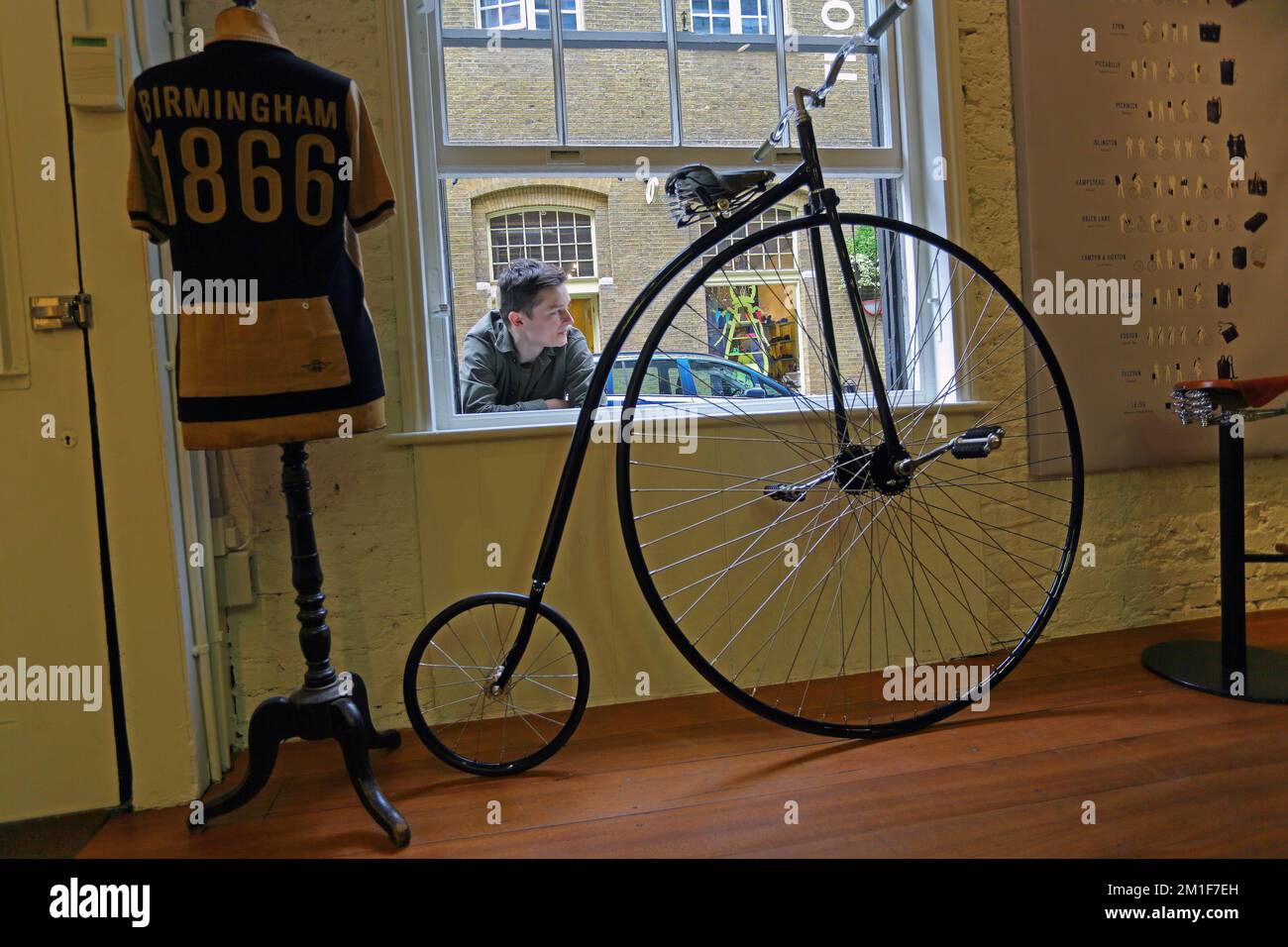 Retro-Fahrradgeschäft im Vintage-Stil Stockfoto