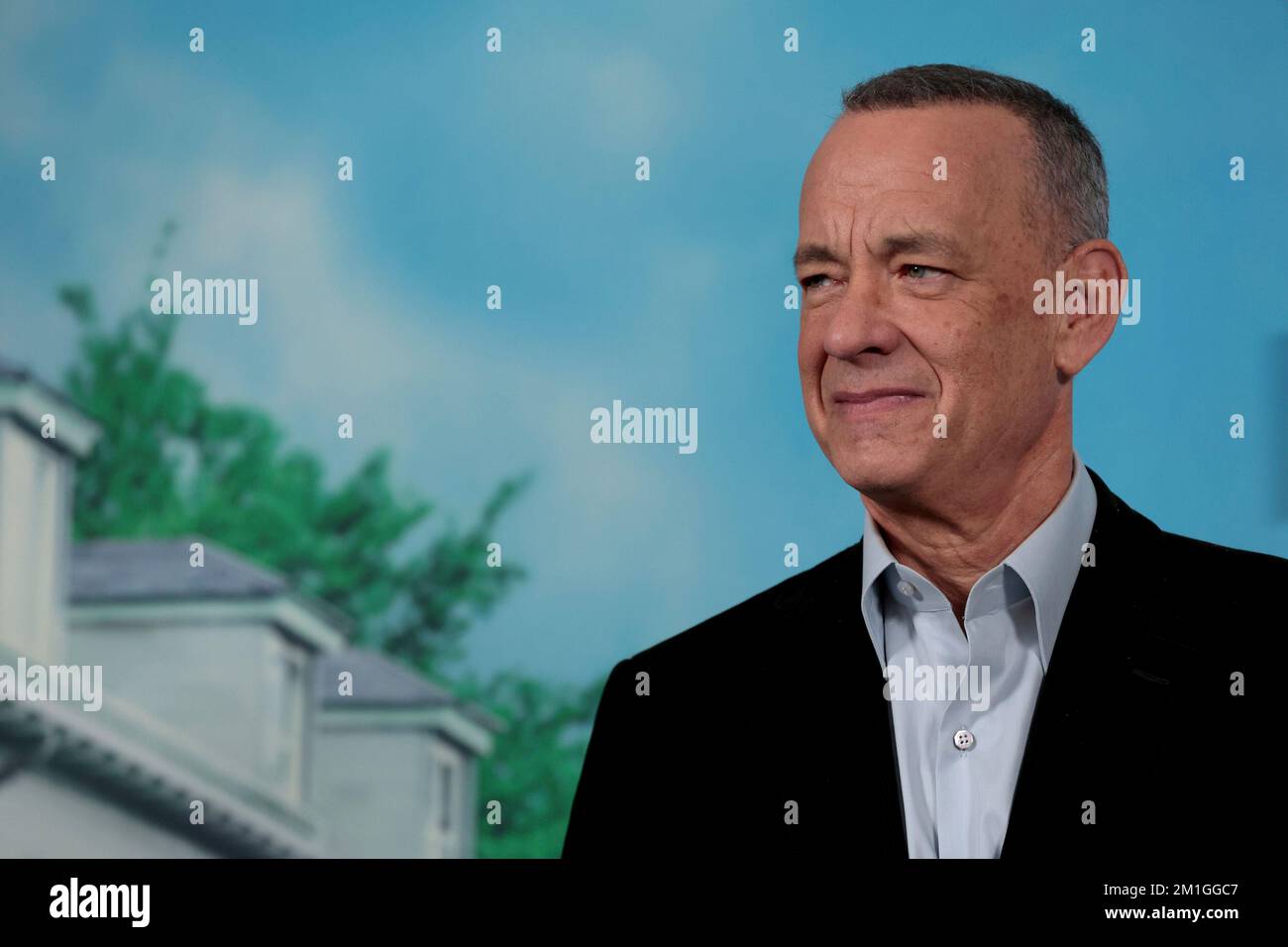 Madrid, Spanien; 12.12.2022.- Tom Hanks, begleitet von seiner Frau und Produzentin Rita Wilson, präsentiert sein Sohn Truman Hanks in Spanien seinen neuen Film "Worst Neighbor in the World", in dem die Schauspielerinnen Mariana Treviño, Rachel Keller, Regisseur Marc Forster und Schriftsteller Fredrik Backman, Autor des meistverkauften Romans " Ein Mann namens Ove", auf dem der Film basiert. Foto: Juan Carlos Rojas Stockfoto