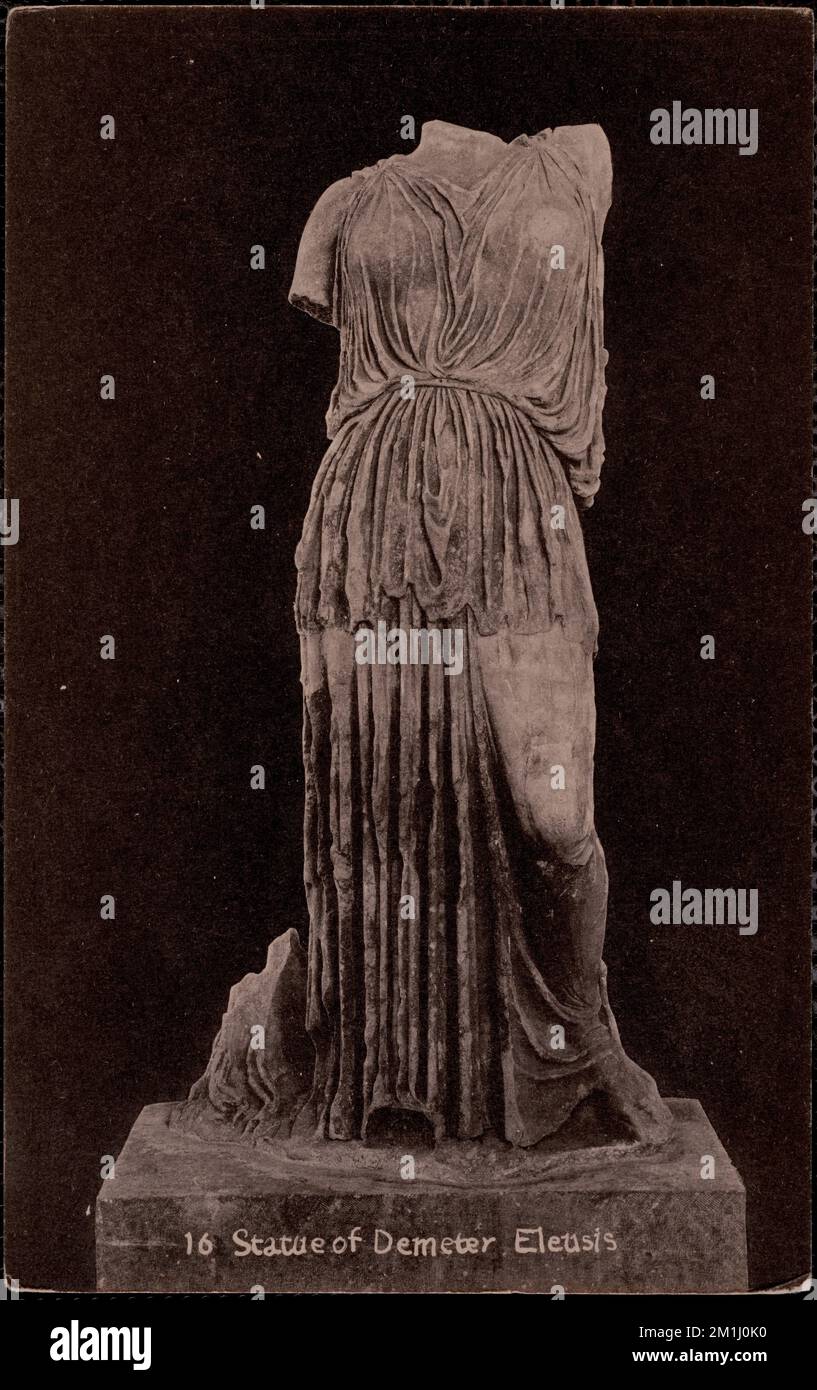 16. Demeter-Statue. Eleusis, Skulptur, Antiquitäten, Göttinnen, Demeter, griechische Gottheit. Nicholas Catsimpoolas Kollektion Stockfoto 16. Demeter-Statue. Eleusis, Skulptur, Antiquitäten, Göttinnen, Demeter, griechische Gottheit. Nicholas Catsimpoolas Kollektion Stockfoto