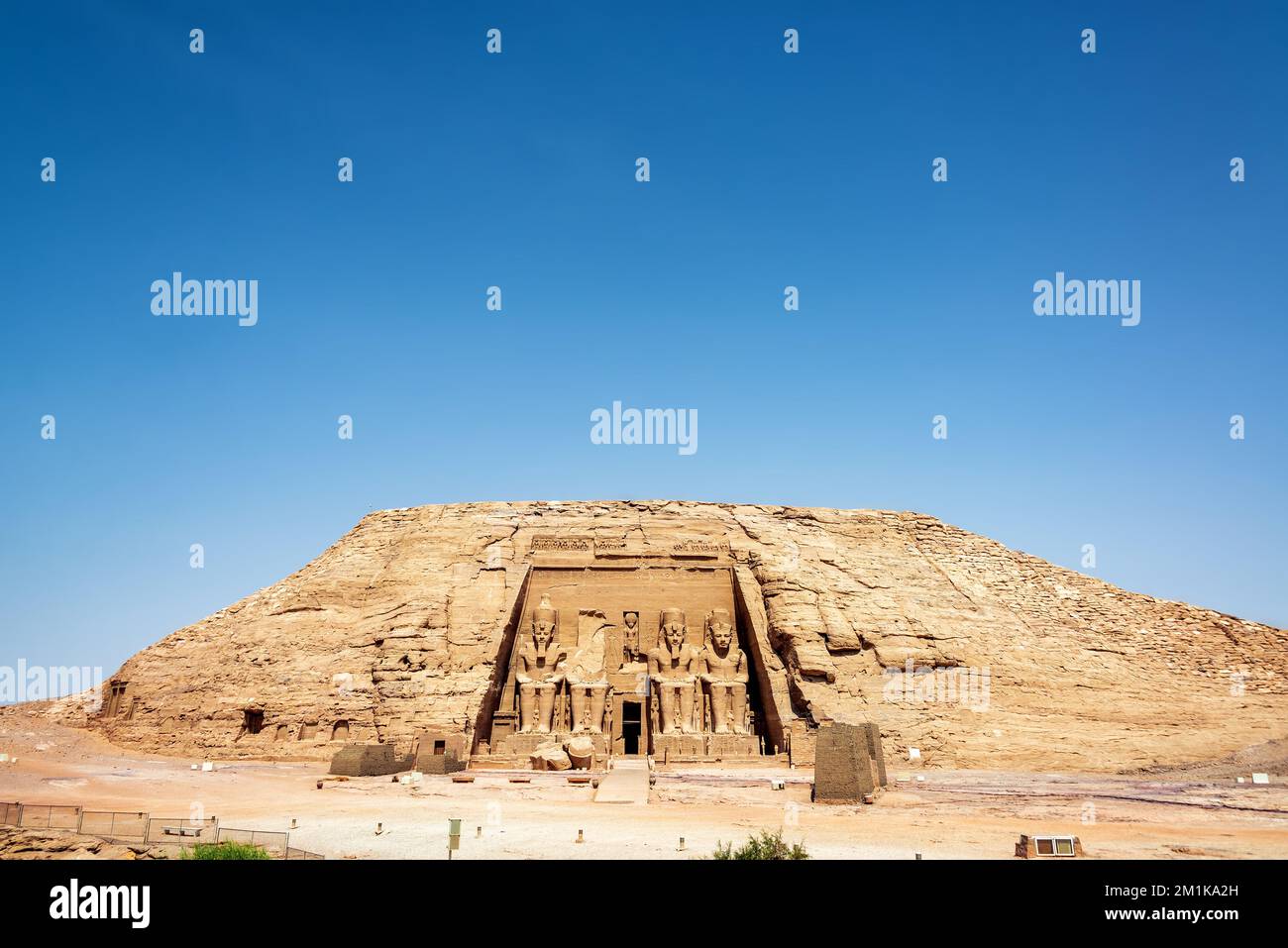 Blick auf den Tempel von Ramses II. In Abu Simbel, Ägypten Stockfoto