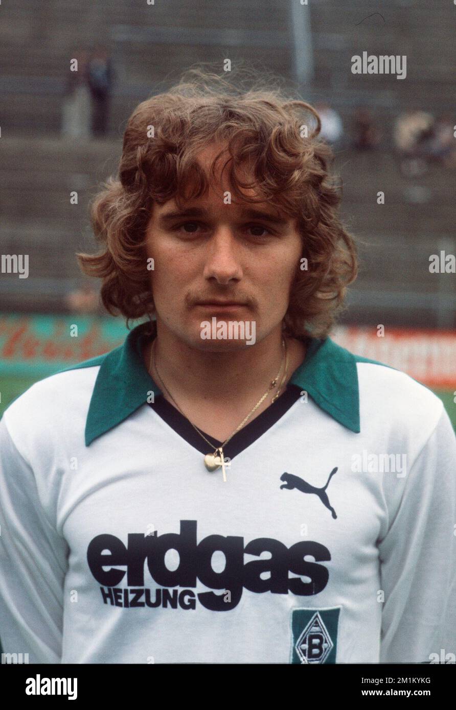 ARCHIVFOTO Allan SIMONSEN wird am 15. Dezember 2022, 70 01SN Simonsen