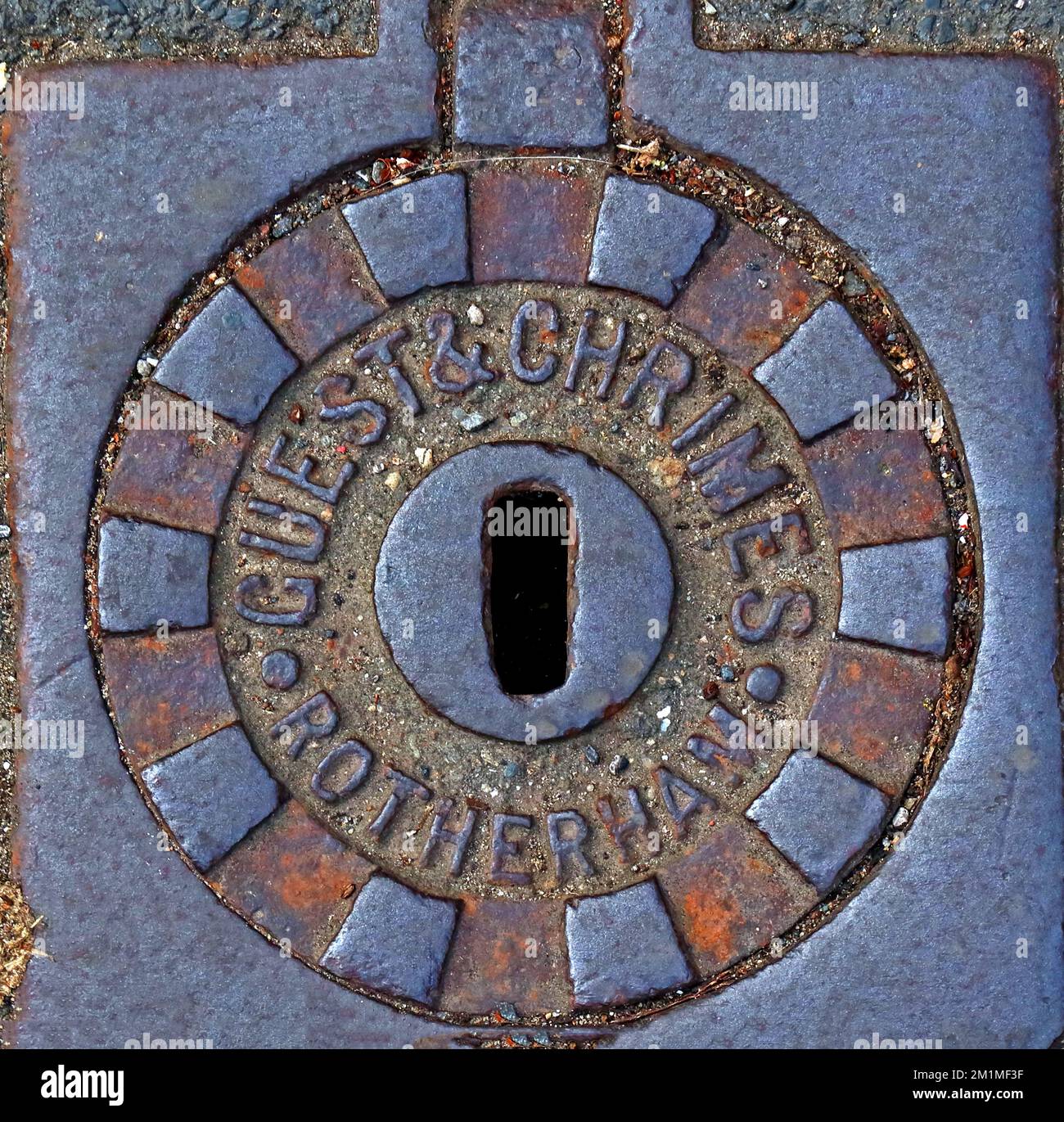 Guest & Chrimes Rotherham, South Yorkshire, Iron Grid Cover, Don Street, England, UK Stockfoto