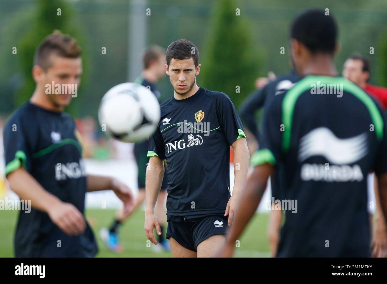 20120528 Uhr - ANGLEUR, BELGIEN: Belgische Eden Hazard, die am Montag, den 28. Mai 2012 in Angleur in einem Training der Red Devils, der belgischen Fußballnationalmannschaft, abgebildet wurde. Das Team bereitet sich auf ein Freundschaftsspiel gegen England vor, das am 02. Juni in dieser Woche stattfindet. BELGA FOTO BRUNO FAHY Stockfoto