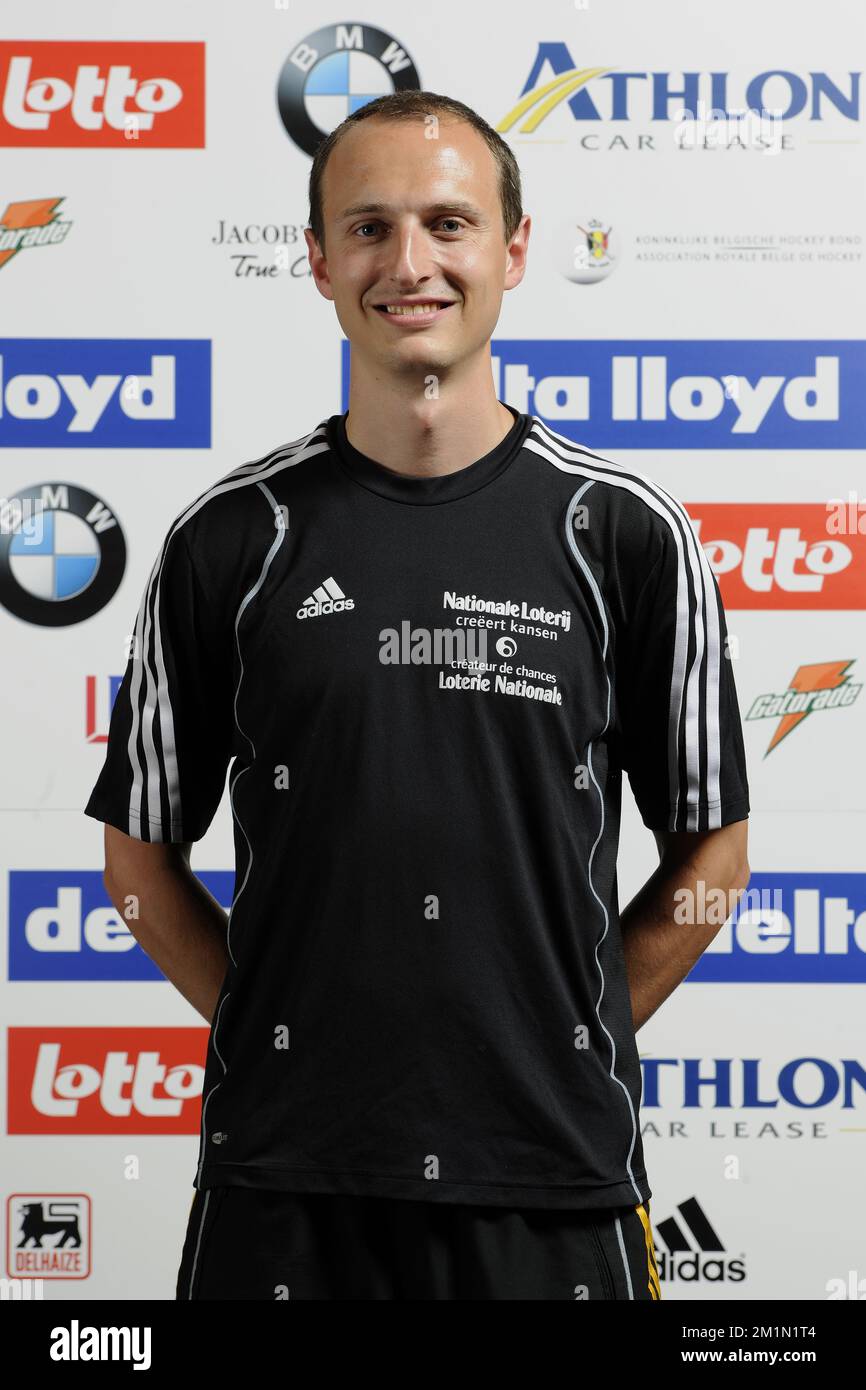 20120718 – BRÜSSEL, BELGIEN: Dieses undatierte Handout-Bild, das am Mittwoch, den 18. Juli 2012, von der Royal Belgischen Hockey-Vereinigung verteilt wurde, zeigt den Physiotherapeuten Tom Mertens. Die belgischen Frauen- und Herrenhockeymannschaften nehmen an den Olympischen Spielen 2012 in London Teil. BELGA-FOTO-HANDZETTEL Stockfoto