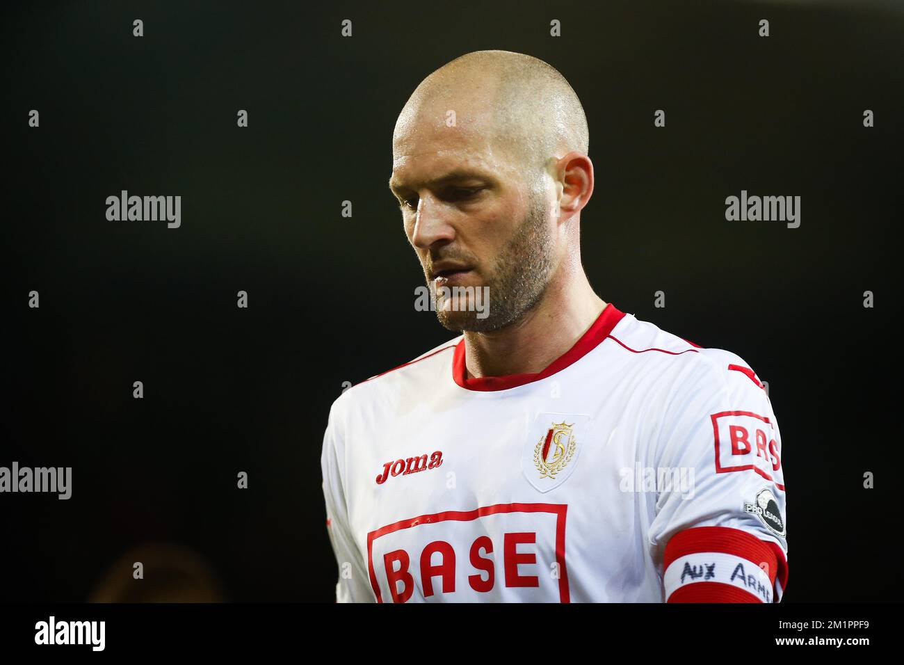 Standard's Jelle Van Damme Look dejected während des Jupiler Pro League-Spiels von Play-Off 1, zwischen SV Zulte Waregem und Standard de Liege, am Freitag, den 12. April 2013 in Waregem Stockfoto