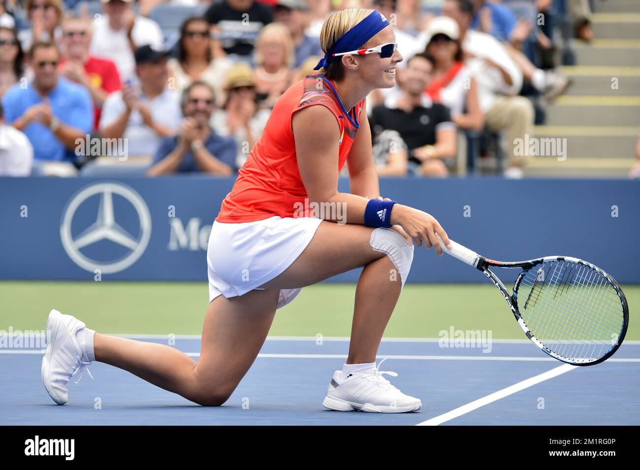 Belgischer Kirsten Flipkens, das während des ersten Spiels zwischen belgischem Kirsten Flipkens (WTA 12) und US Venus Williams beim US Open Grand Slam Tennis Turnier in Flushing Meadows, New York City, USA, am Montag, den 26. August 2013, gezeigt wurde. BELGA FOTO YORICK JANSENS Stockfoto