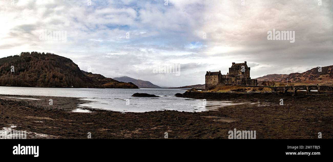 Eilean Donan Castle im Kyle von Lochalsh im westlichen Hochland Schottlands. Stockfoto