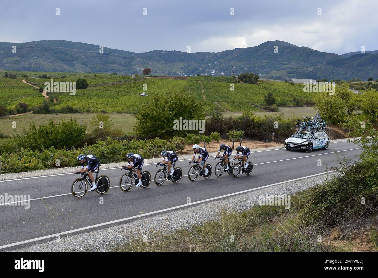 Omega Pharma - Quick Step Riders während des Mannschaftsversuchs der Männer bei der UCI-Radweltmeisterschaft in Ponferrada, Spanien, am Sonntag, den 21. September 2014. Stockfoto