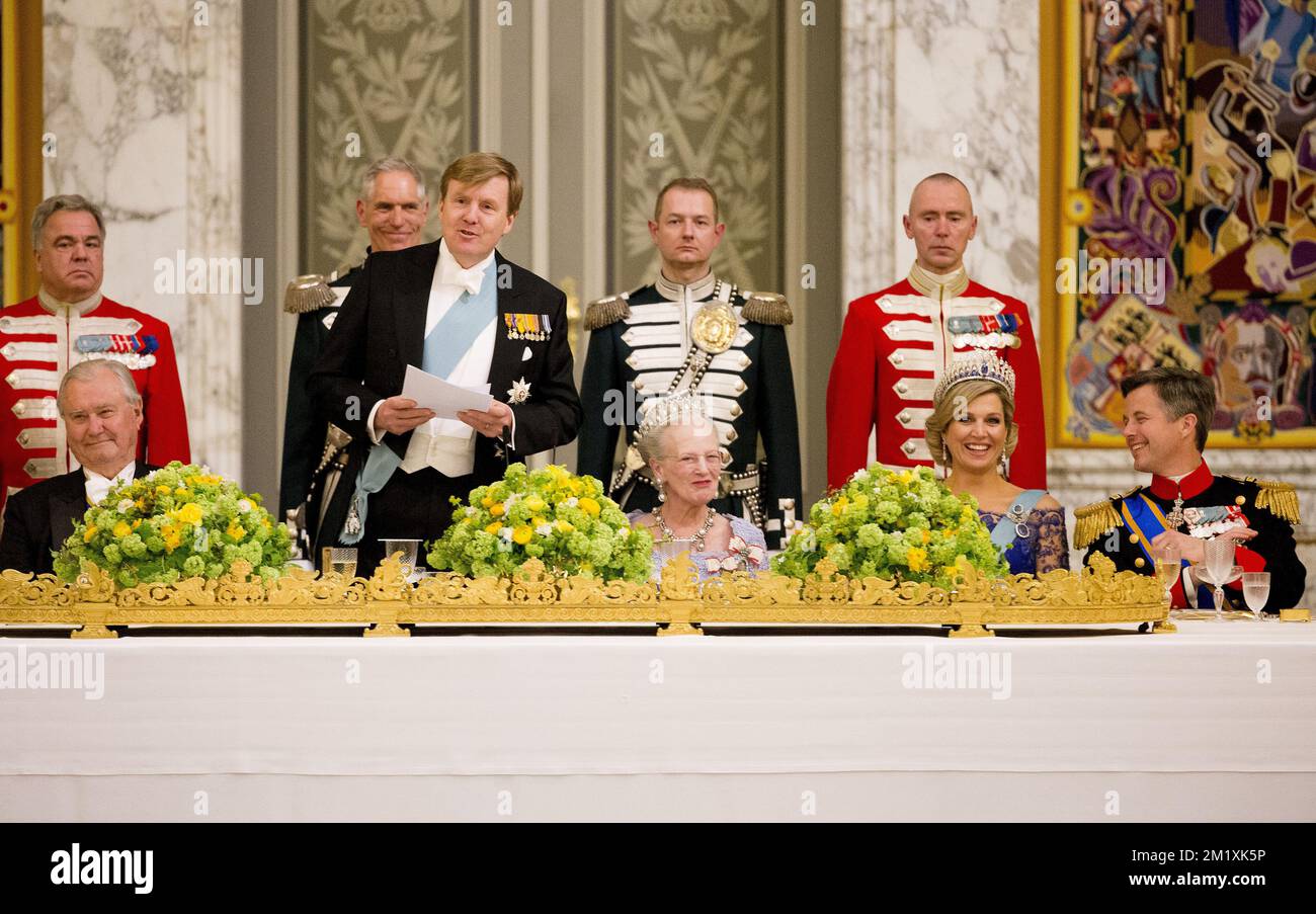 17-3-2015 KOPENHAGEN - König Willem-Alexander und Königin Maxima der Niederlande und Königin Margarethe und Prinz Henrik von Dänemark beim Staatsbankett im Schloss Christiansborg in Kopenhagen, Dänemark, 17. März 2015. Kronprinz Frederik und Kronprinzessin Mary, der holländische König und die Königin, sind für einen zweitägigen Staatsbesuch in Dänemark. COPYRIGHT ROBIN UTRECHT Stockfoto