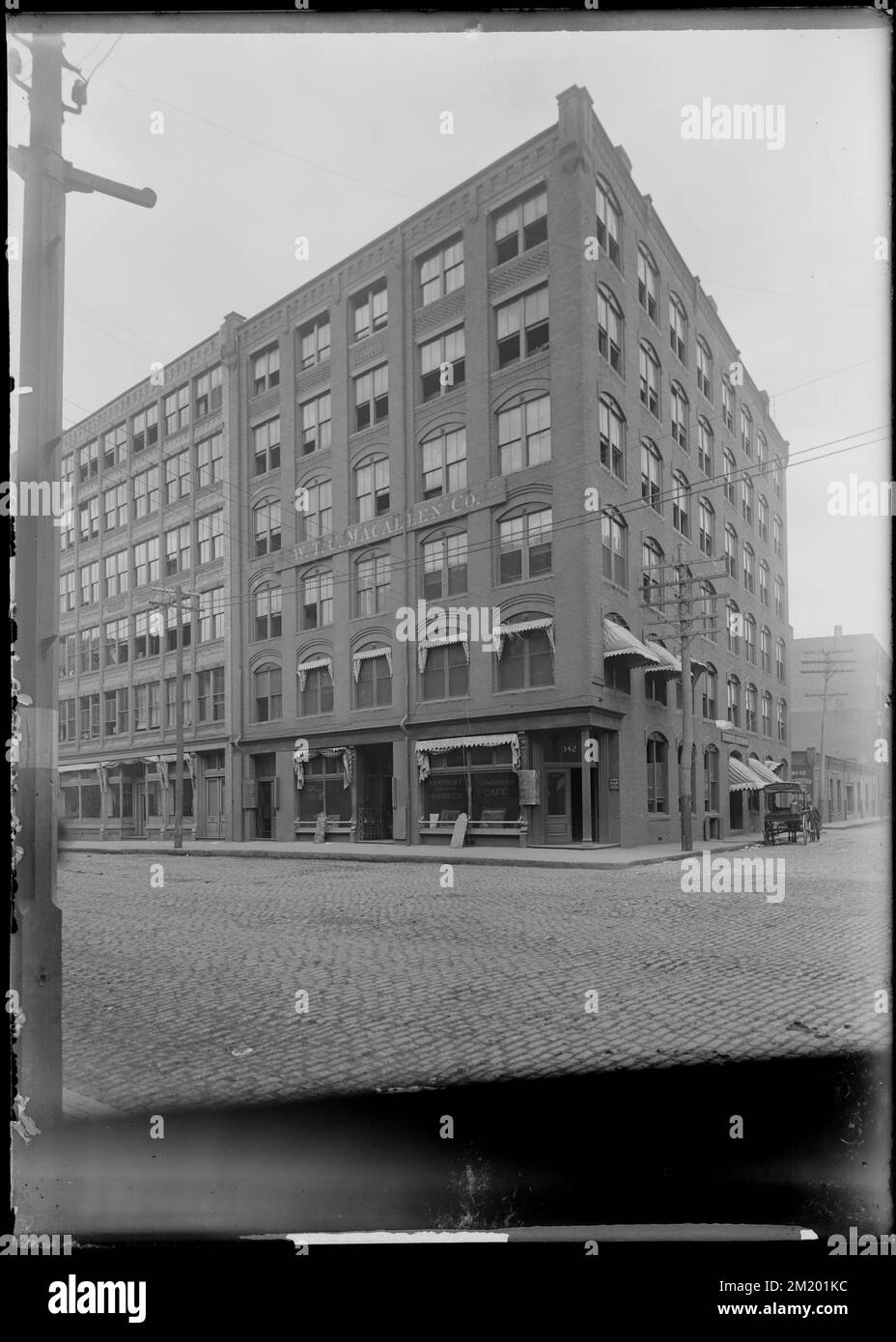 Boston Wharf Co.: W.T.C. MacAllen Co., Congress Café, 342 Congress St. , Industrieanlagen, Cafés, Boston Wharf Company Collection Stockfoto