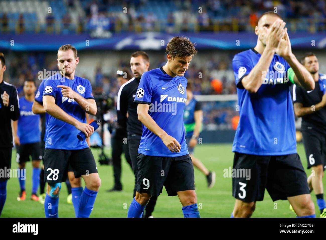 Die Spieler des Clubs wurden nach dem Verlust eines Spiels am ersten Tag der Gruppenphase des UEFA Champions League-Wettbewerbs zwischen dem belgischen Fußballteam Club Brugge KV und dem englischen Verein Leicester City F.C. in der Gruppe G in Brügge, Mittwoch, den 14. September 2016, abgebildet. BELGA FOTO KURT DESPLENTER Stockfoto