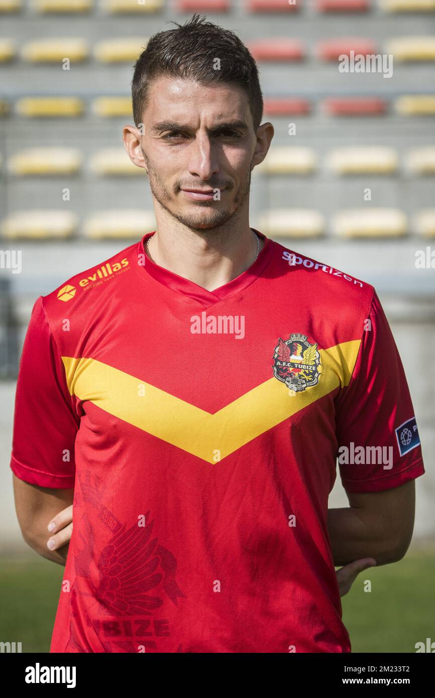 Tubize's Yohan Betsch posiert für den Fotografen während des Fotoshooting der Saison 2016-2017 der belgischen First League B, ehemalige zweite Liga, Fußballmannschaft AFC Tubize, Donnerstag, 06. Oktober 2016 in Tubize. BELGA FOTO LUC CLAESSEN Stockfoto