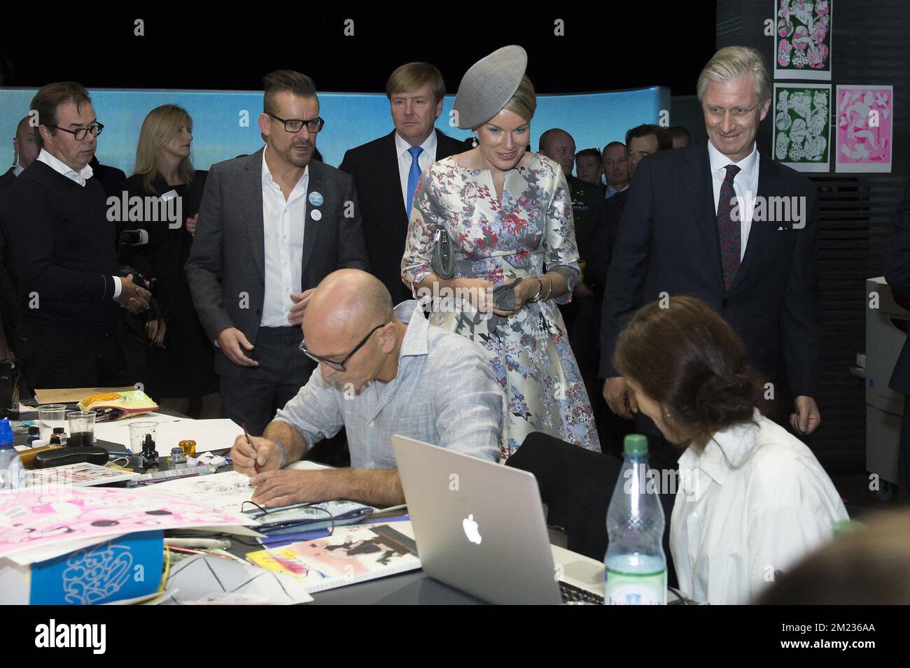 Königin Mathilde von Belgien und König Philippe - Filip von Belgien, abgebildet bei der Eröffnung der Frankfurter Buchmesse am Dienstag, den 18. Oktober 2016, in Frankfurt. Die Frankfurter Buchmesse findet vom 19. Bis 23. Oktober statt. BELGA-FOTOPOOL MELANIE WENGER Stockfoto