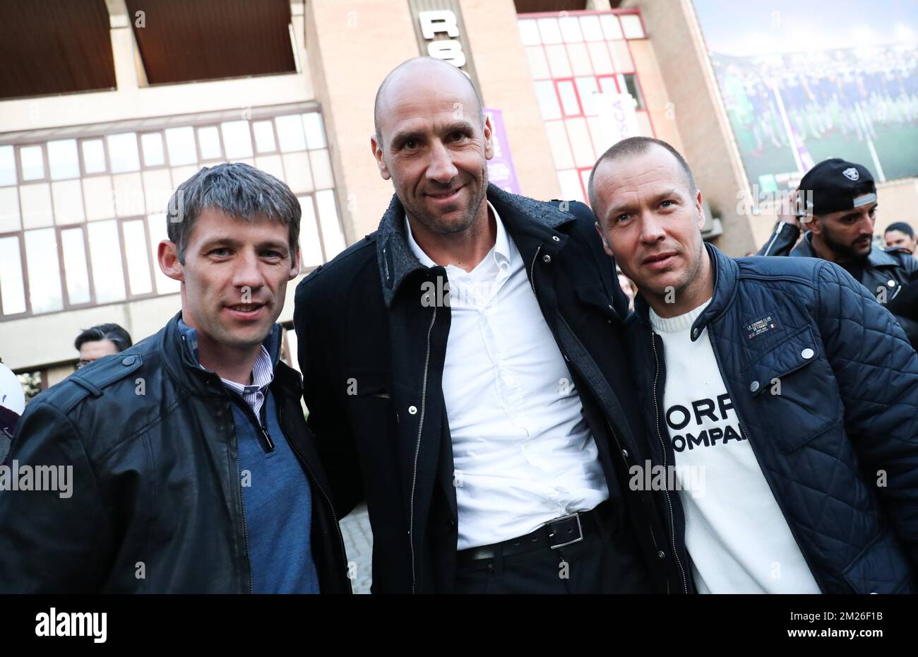 Oleg Yashchuk, Jan Koller und Par Zetterberg wurden während eines Fußballspiels zwischen der belgischen Mannschaft RSC Anderlecht und dem englischen Verein Manchester United F.C. in Brüssel am Donnerstag, den 13. April 2017, der ersten Etappe des Viertelfinals der Europa League, dargestellt. BELGA PHOTO VIRGINIE LEFOUR Stockfoto