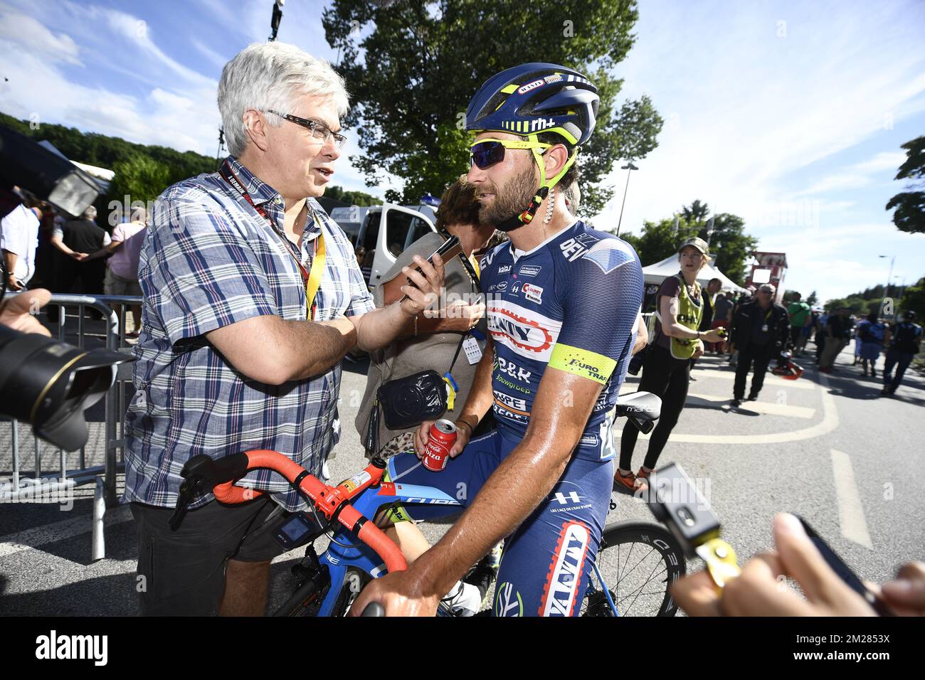 Belgischer Guillaume Van Keirsbulck von Wanty - Groupe Gobert, abgebildet nach der vierten Etappe des Radrennens Tour de France 104., 207,5 km von Mondorf-les-Bains, Luxemburg, nach Vittel, Frankreich, Dienstag, 04. Juli 2017. Die diesjährige Tour de France findet vom ersten Juli bis zum 23.. Juli statt. BELGA FOTO YORICK JANSENS Stockfoto