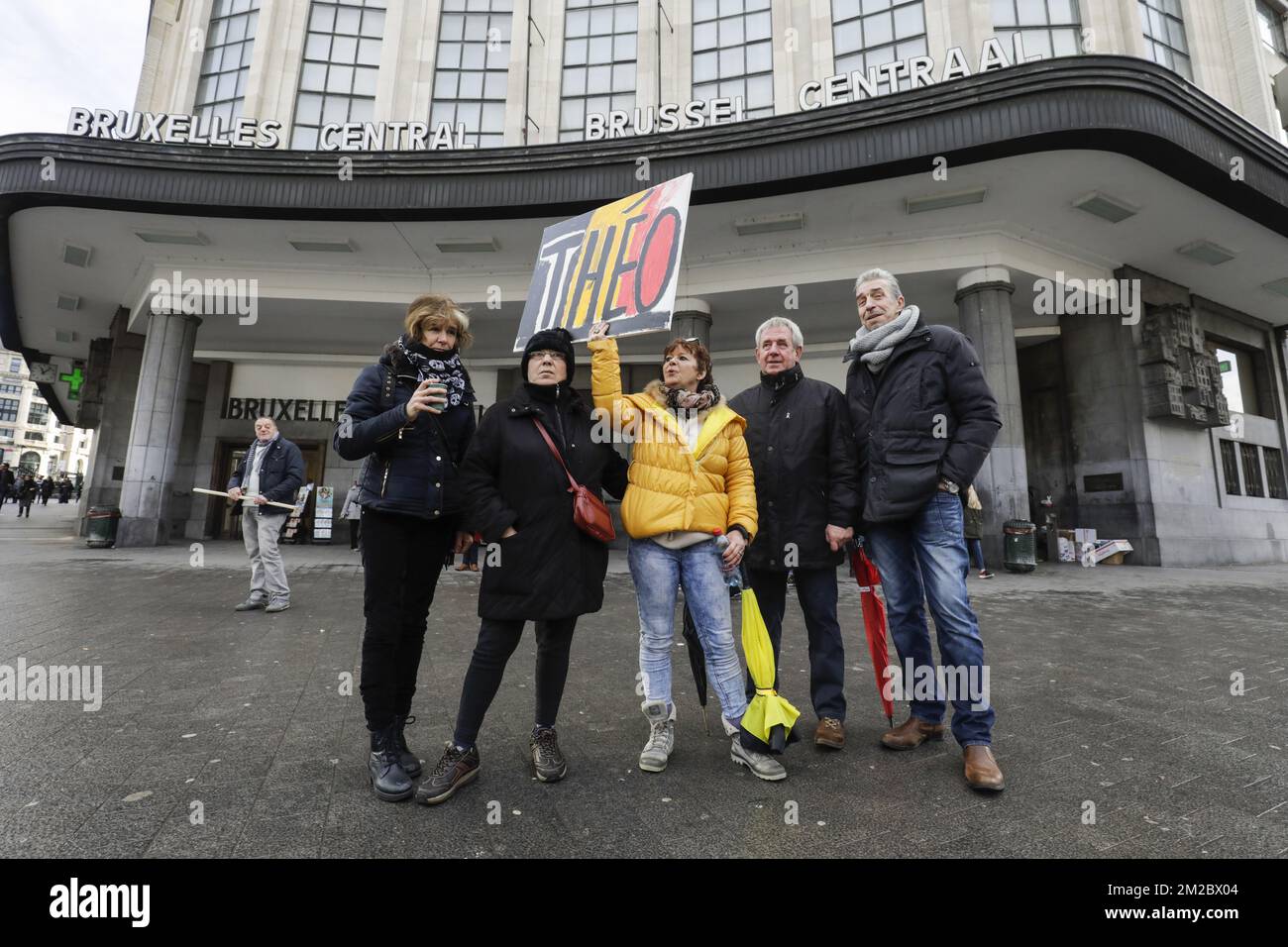 Abbildung zeigt eine Demonstration zur Unterstützung von Staatssekretär Francken am Mittwoch, den 27. Dezember 2017 in Brüssel. Der Staatssekretär für Migration Francken steht unter Beschuss, nachdem der belgische generalkommissar für Flüchtlinge und Staatenlose Francken gewarnt hat, dass Flüchtlinge aus dem Sudan gefährdet wären, wenn sie in ihr Herkunftsland zurückgeschickt würden. BELGA FOTO THIERRY ROGE Stockfoto