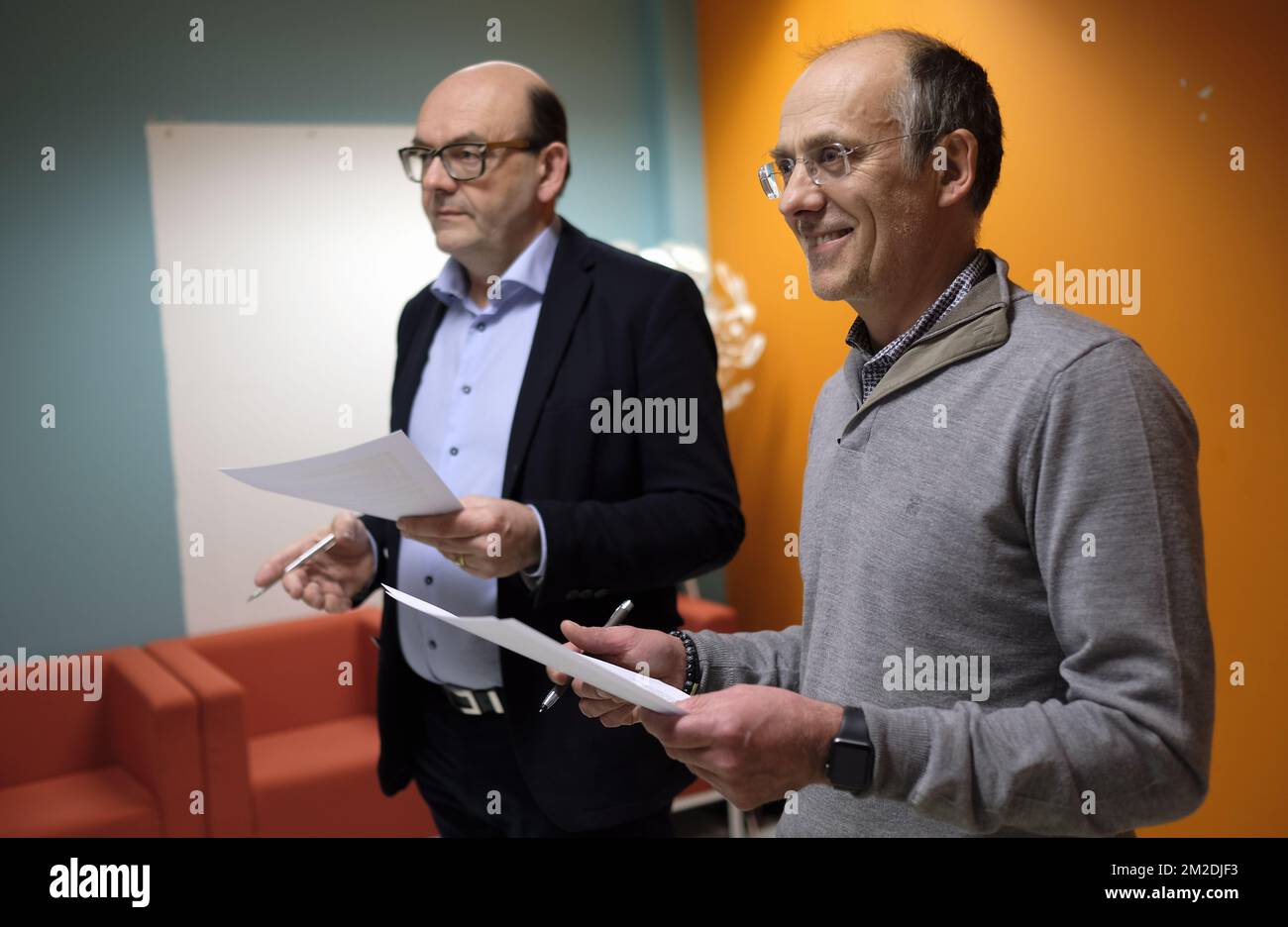 Schauspieler Joel Riguelle und Schauspieler Baudouin Remy die beliebte Show feiert ihr 20.-jähriges Jubiläum und bringt am Freitag, den 09. März 2018, zwei Shows in Flandern. BELGA FOTO ERIC LALMAND Stockfoto