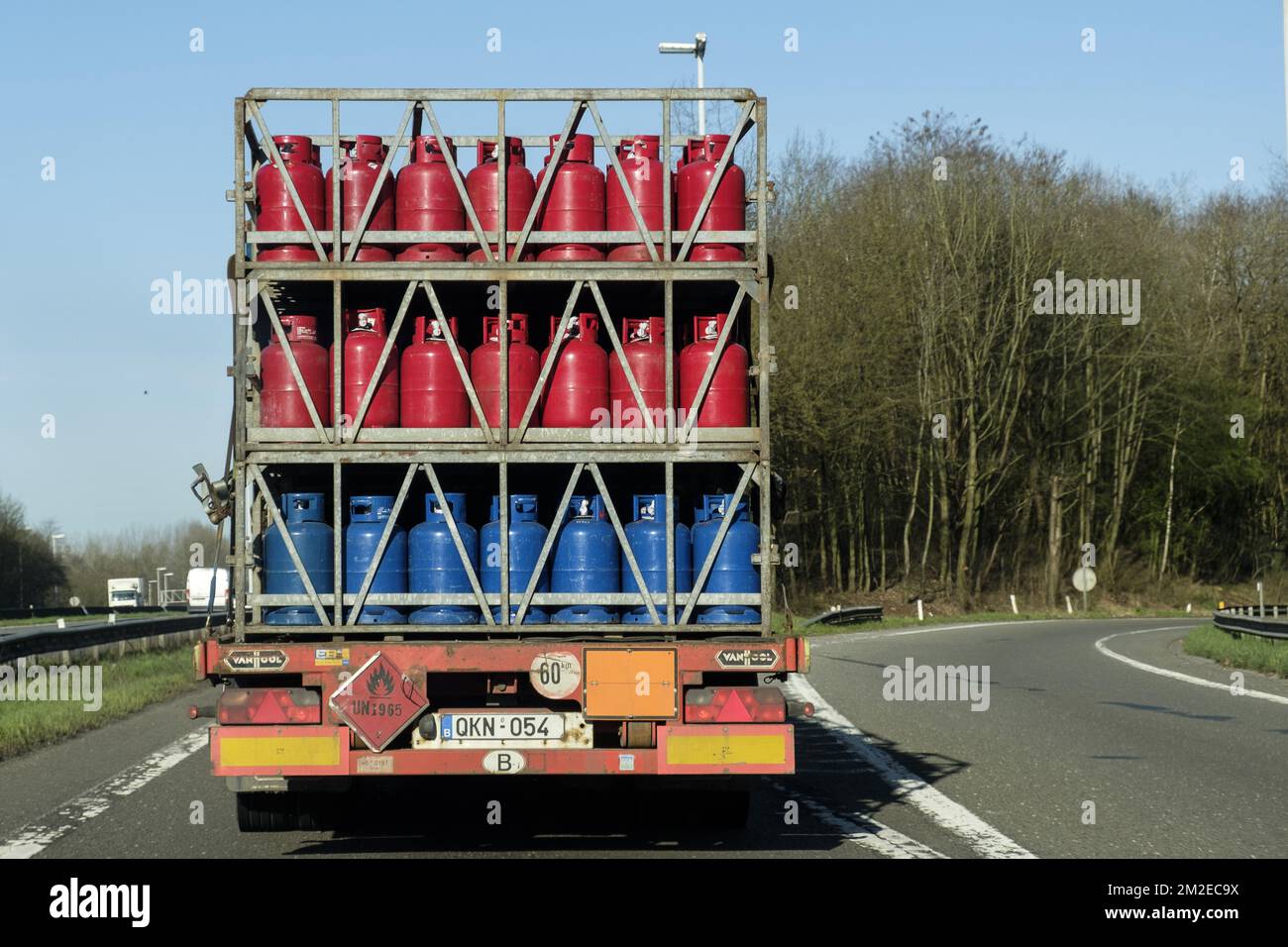 Transport von Gasflaschen Transport en camion de Bouteilles de Gaz. Kredit: JMQuinet/Reporter 10/04/2018 Stockfoto