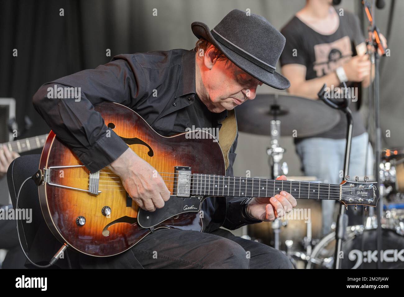 Das Jazz-Wochenende in Brüssel ist ein großartiger Ort. Philippe Catherine Live über den Grand-Place in Brüssel: JMQuinet/Reporter 26/05/2018 Stockfoto