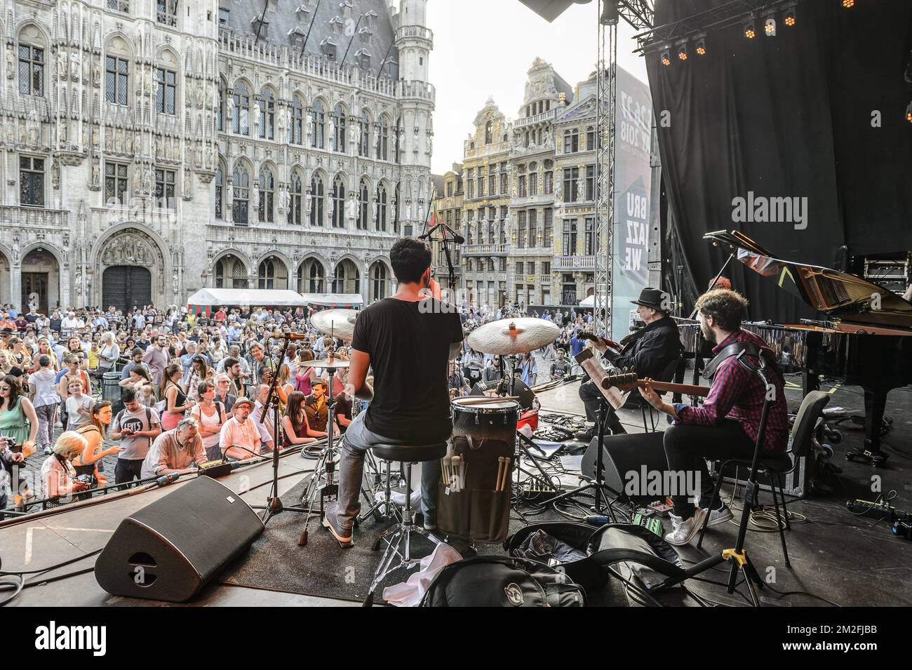 Das Jazz-Wochenende in Brüssel ist ein großartiger Ort. Philippe Catherine Live über den Grand-Place in Brüssel: JMQuinet/Reporter 26/05/2018 Stockfoto