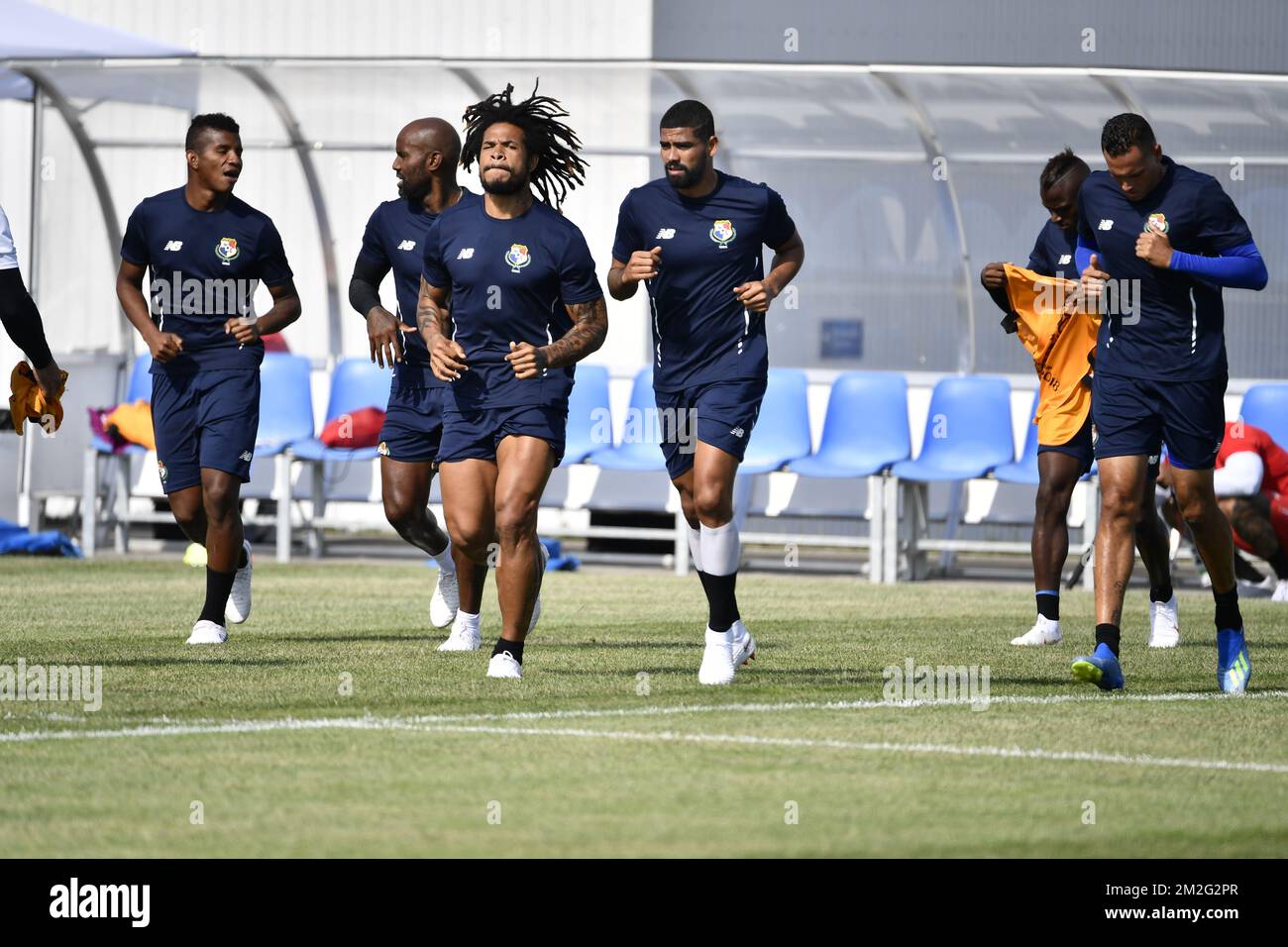 Panamas Roman Torres (C) und Panamas Spieler wurden während eines Trainings der Panama-Nationalmannschaft in Sotschi, Russland, am Sonntag, den 17. Juni 2018, gezeigt. Die Mannschaft bereitet sich auf ihr erstes Spiel bei der FIFA-Weltmeisterschaft 2018 gegen die belgische Fußballnationalmannschaft Red Devils morgen vor. BELGA FOTO DIRK WAEM Stockfoto