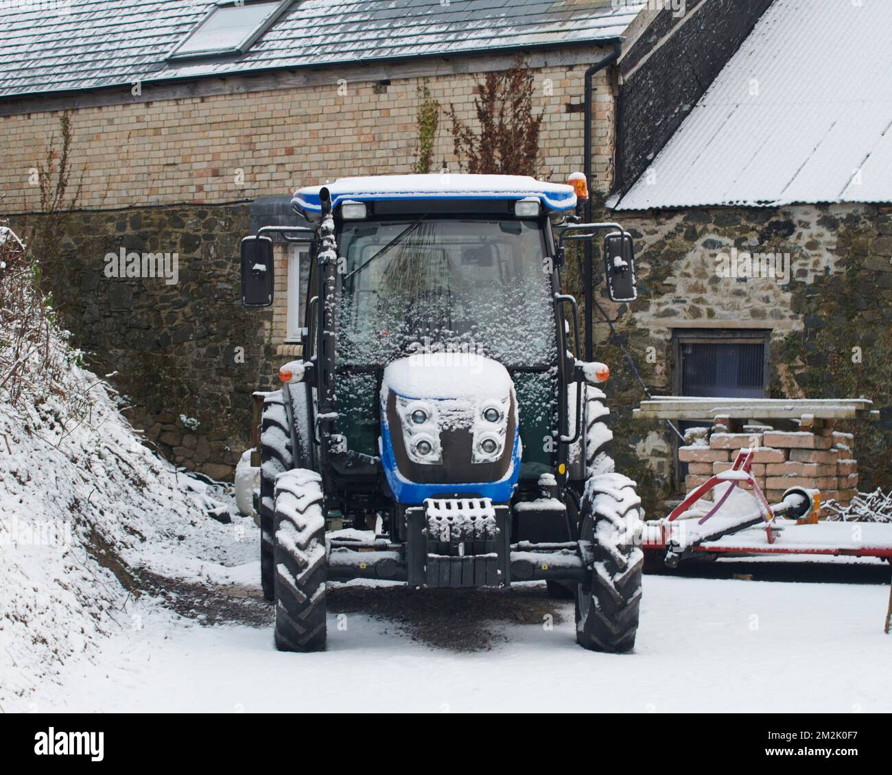 Bickington, Vereinigtes Königreich, 14. Dezember 2022. Schnee und Eis rund um Farlacombe Farm, Bickington, Devon. Kredit: Will Tudor/Alamy Live News Stockfoto