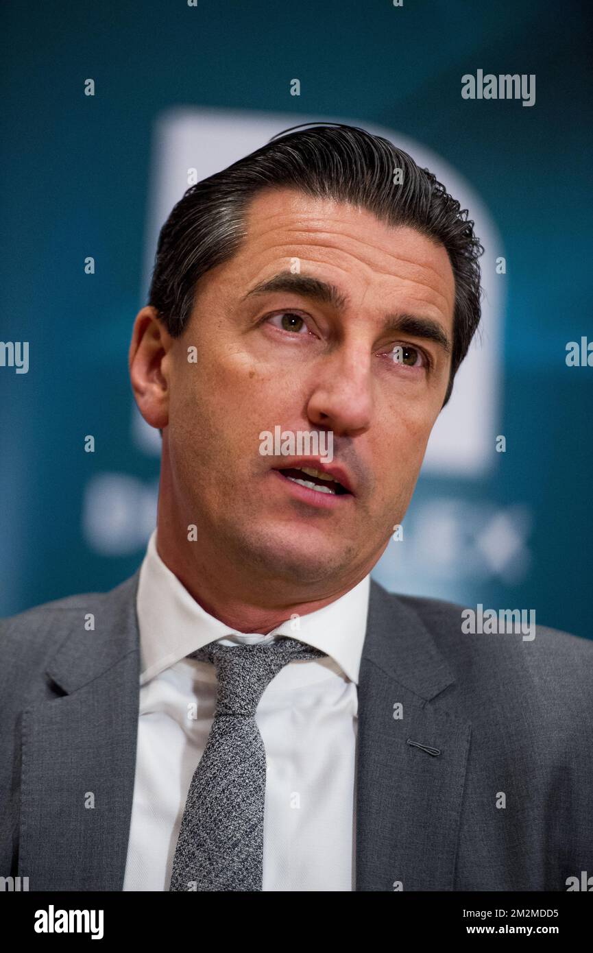 Rechtsanwalt Kris Luyckx auf einer Pressekonferenz zur Freilassung des Fußballagenten Veljkovic, Dienstag, den 20. November 2018, in Antwerpen. Mehrere Verdächtige in einer umfassenden Untersuchung zu Steuerhinterziehung, Geldwäsche und möglicher Spielabsprache im belgischen Fußballwettbewerb der ersten Division wurden im Fall des Fußballbetrugs "Operatie Propere Handen" (Operation Clean Hands) verhaftet. BELGA FOTO JASPER JACOBS Stockfoto