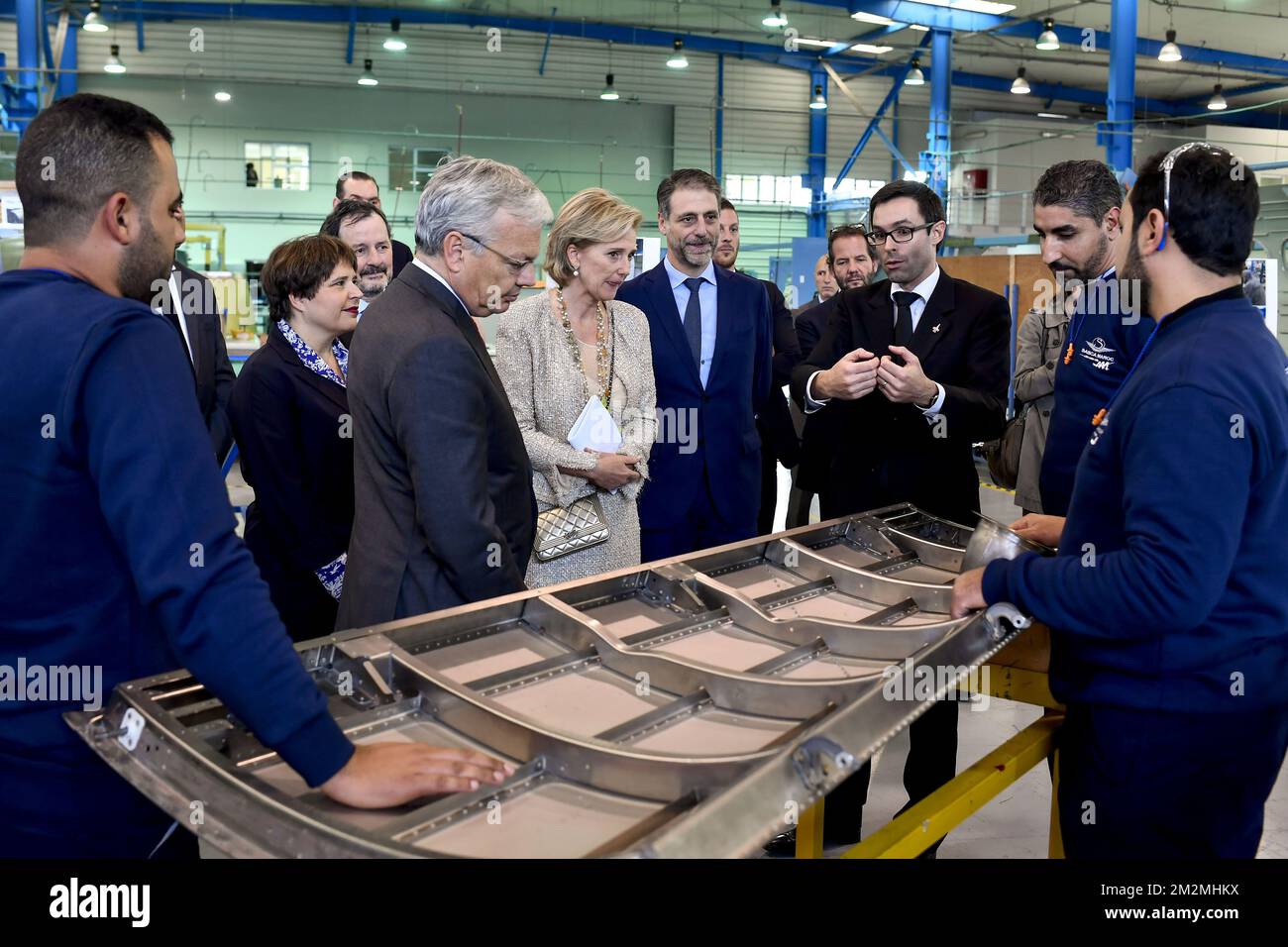 Vize-Ministerpräsident und Außenminister Didier Reynders und Prinzessin Astrid von Belgien, abgebildet auf dem Besuch von Sabca Maroc am zweiten Tag einer Wirtschaftsmission im Königreich Marokko, Montag, den 26. November 2018, beginnend in Casablanca. BELGA FOTO DIRK WAEM Stockfoto