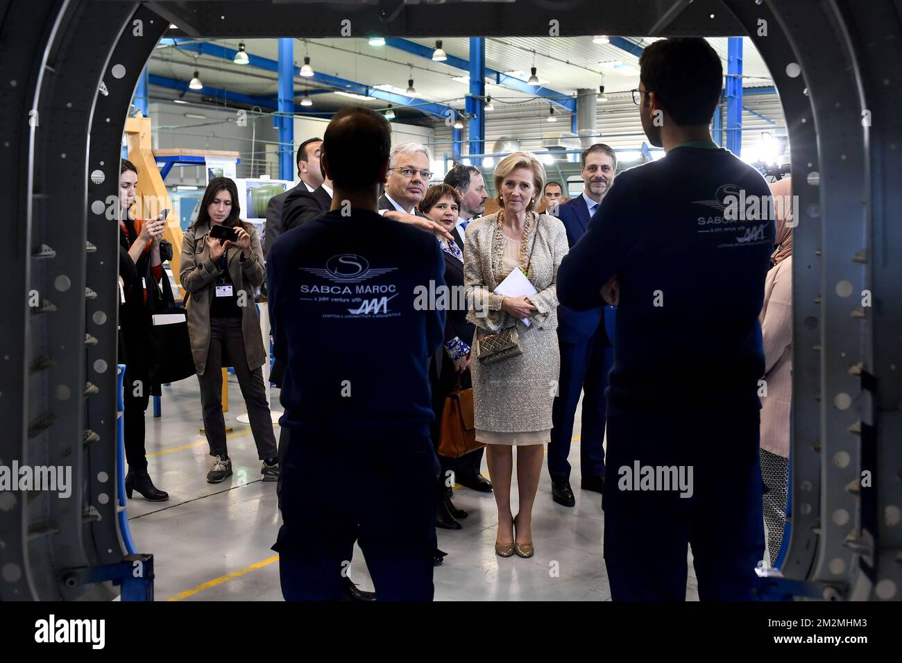 Der stellvertretende Ministerpräsident und Außenminister Didier Reynders, Prinzessin Astrid von Belgien und Sabca-CEO Thibauld Jongen bildeten am zweiten Tag einer Wirtschaftsmission im Königreich Marokko am Montag, den 26. November 2018, beginnend in Casablanca, Sabca Maroc. BELGA FOTO DIRK WAEM Stockfoto