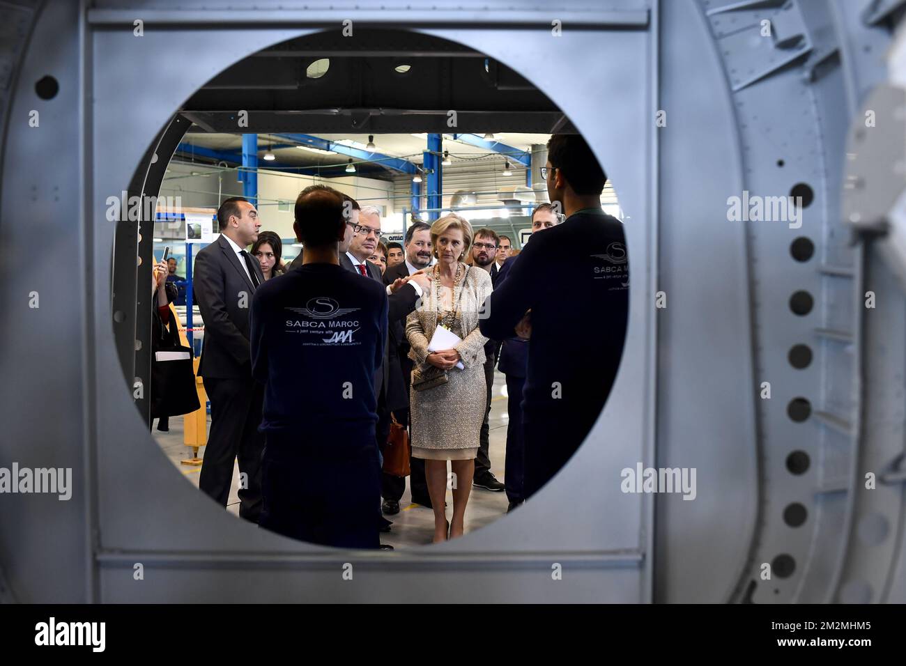 Der stellvertretende Ministerpräsident und Außenminister Didier Reynders, Prinzessin Astrid von Belgien und Sabca-CEO Thibauld Jongen bildeten am zweiten Tag einer Wirtschaftsmission im Königreich Marokko am Montag, den 26. November 2018, beginnend in Casablanca, Sabca Maroc. BELGA FOTO DIRK WAEM Stockfoto
