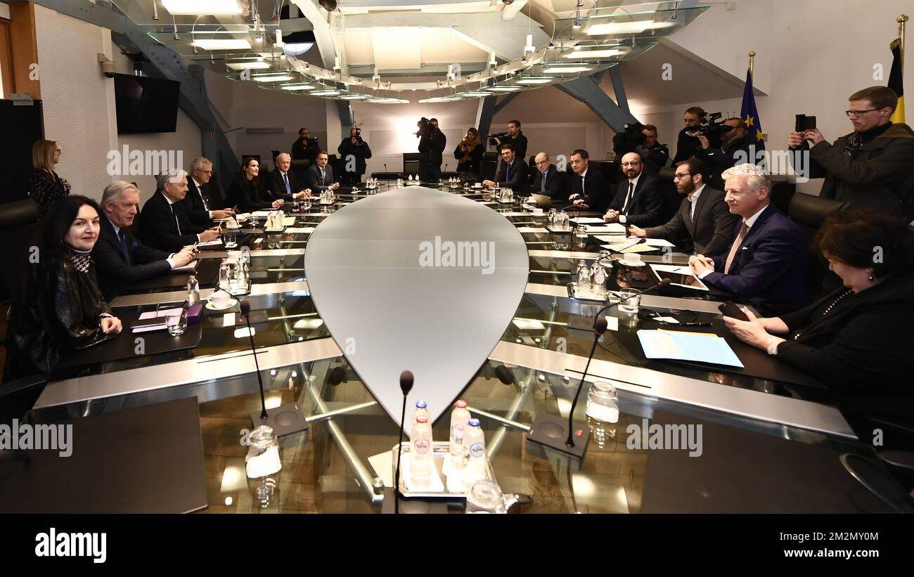 Abbildung zeigt eine Tagung des ministerrates der Bundesregierung am Sonntag, den 09. Dezember 2018 in Brüssel. Die flämische nationalistische Partei N-VA verließ gestern den ministerrat der Bundesregierung. Sie konnten den Globalen Migrationspakt der Vereinten Nationen nicht akzeptieren. Der König hat den Rücktritt der fünf N-VA-Minister von der Regierung Michel akzeptiert. BELGA FOTO DIRK WAEM Stockfoto