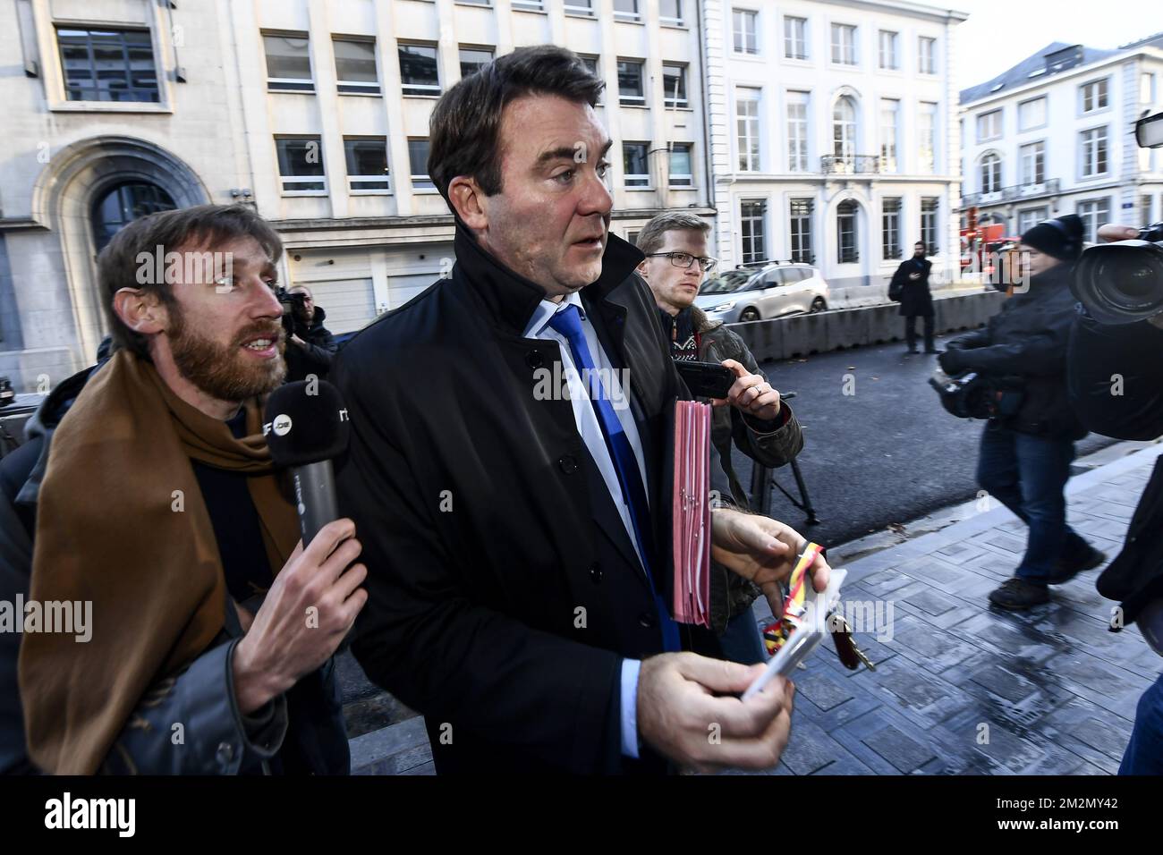 Minister für KMU, Unternehmer, Landwirtschaft und soziale Integration Denis Ducarme trifft am Sonntag, den 09. Dezember 2018, zu einer Tagung des ministerrates der Bundesregierung in Brüssel ein. Die flämische nationalistische Partei N-VA verließ gestern den ministerrat der Bundesregierung. Sie konnten den Globalen Migrationspakt der Vereinten Nationen nicht akzeptieren. Der König hat den Rücktritt der fünf N-VA-Minister von der Regierung Michel akzeptiert. BELGA FOTO DIRK WAEM Stockfoto