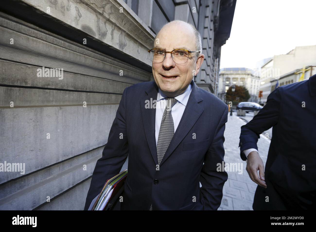 Justizminister Koen Geens trifft am Sonntag, den 09. Dezember 2018, zu einer Tagung des ministerrates der Bundesregierung in Brüssel ein. Die flämische nationalistische Partei N-VA verließ gestern den ministerrat der Bundesregierung. Sie konnten den Globalen Migrationspakt der Vereinten Nationen nicht akzeptieren. Der König hat den Rücktritt der fünf N-VA-Minister von der Regierung Michel akzeptiert. BELGA FOTO NICOLAS MAETERLINCK Stockfoto
