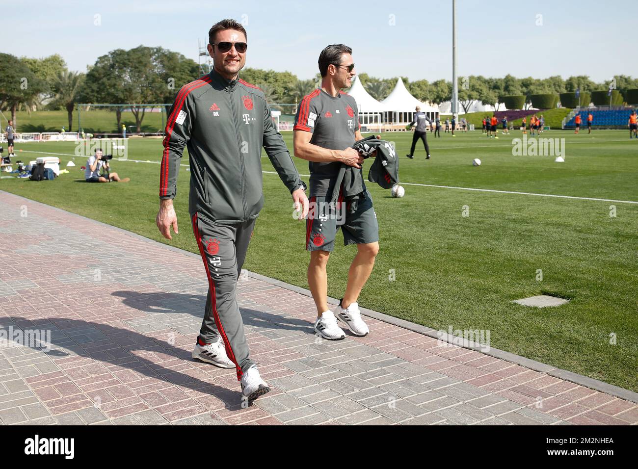 Bayerns Assistenztrainer, Kroatisch Robert Kovac, und Bayerns Cheftrainer, Kroatisch Niko Kovac, im Wintertrainingslager des FC Bayern München, Dienstag, den 08. Januar 2019 in Katar. BELGA FOTO BRUNO FAHY Stockfoto