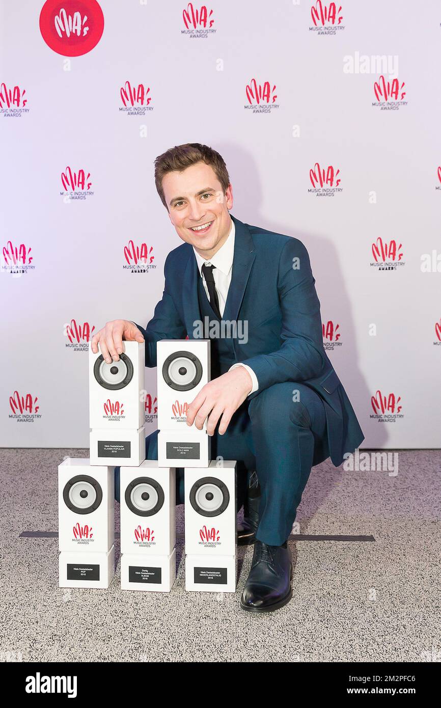 Schauspieler und Sänger Niels Destadsbader, aufgenommen während der 12.. Ausgabe der MIA's (Music Industry Award) Award Show, in Brüssel, Donnerstag, den 07. Februar 2019. Die MIA-Auszeichnungen werden von VRT und Kunstenpunt vergeben. BELGA FOTO JAMES ARTHUR GEKIERE Stockfoto