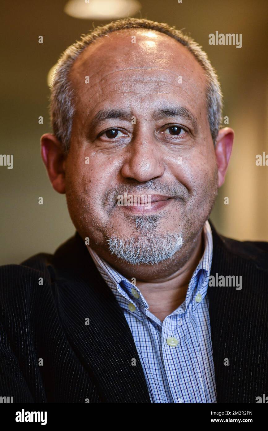 Abdellah Jouglaf, Sekretärin des belgischen Kultur- und islamischen Zentrums, präsentiert dem Fotografen auf einer Pressekonferenz die neue Vereinigung "kulturislamique de Belgique" (Centre culturel islamique de Belgique - Cultureel Islamitisch Centrum van Belgie), die die große Moschee von Brüssel am Mittwoch, den 27. Februar 2019 leitet. BELGA FOTO LAURIE DIEFFEMBACQ Stockfoto