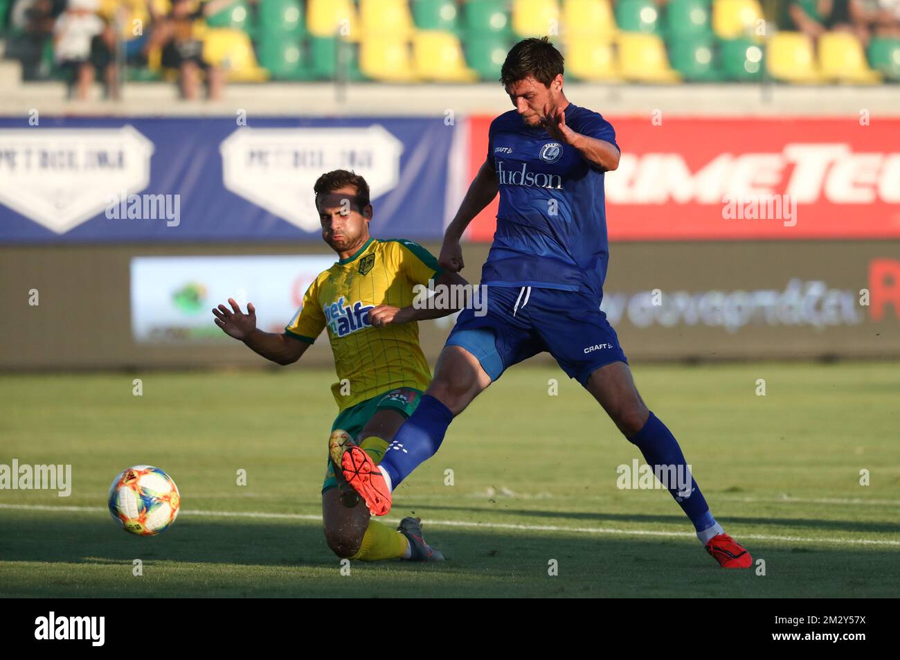 Gents Roman Yaremchuk erzielt das 0-1. Tor während des Spiels der belgischen Fußballmannschaft KAA Gent gegen den zyprischen Verein AEK Larnaca in der dritten Qualifikationsrunde der UEFA Europa League in Larnaca, Zypern, Donnerstag, 08. August 2019. BELGA PHOTO VIRGINIE LEFOUR Stockfoto
